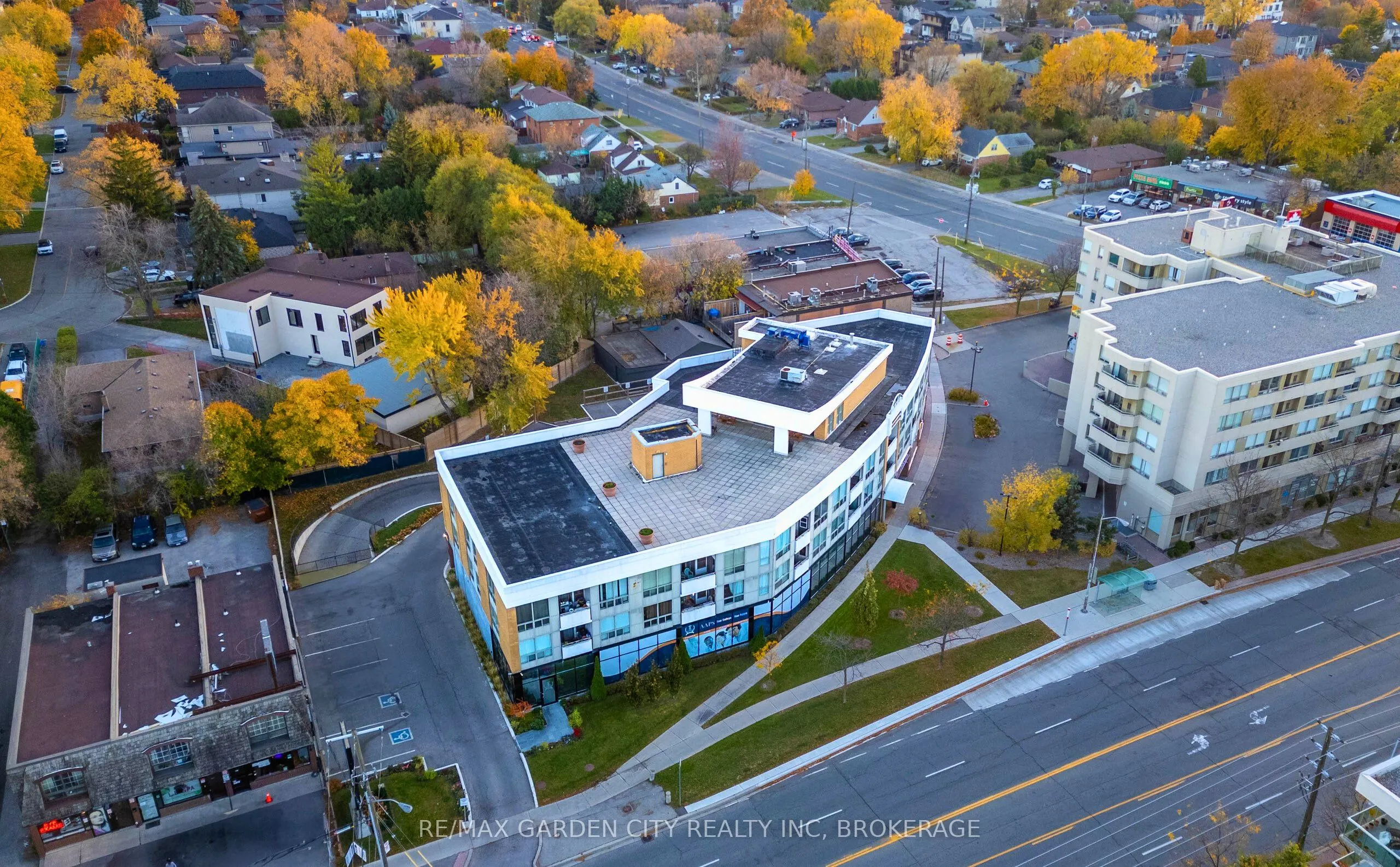 897 Sheppard Avenue W, #202