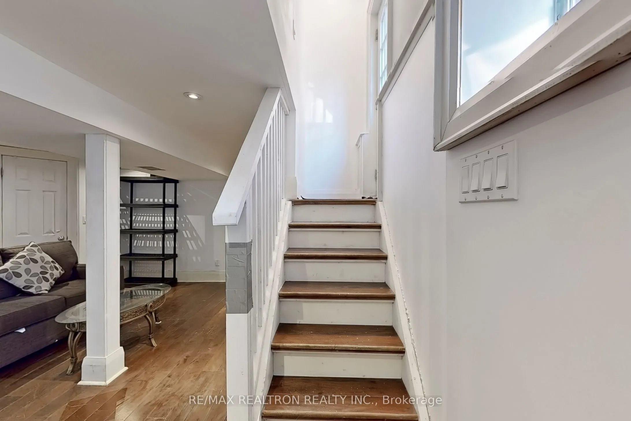 88 Lawrence Avenue E, #Basement