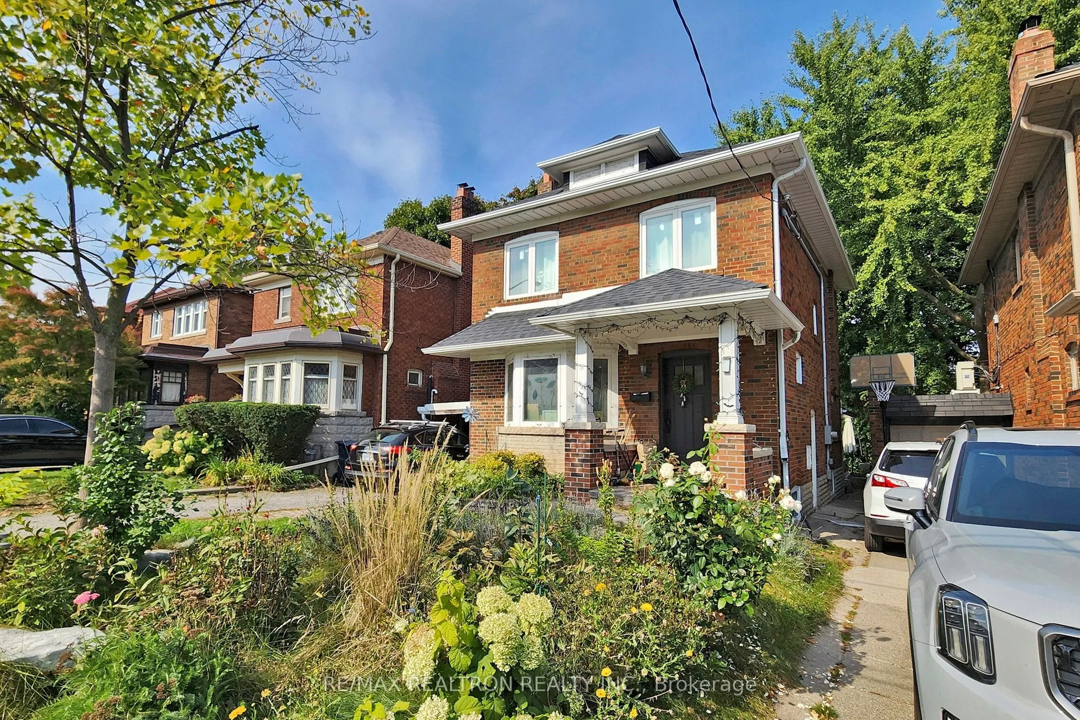 88 Lawrence Avenue E, #Basement