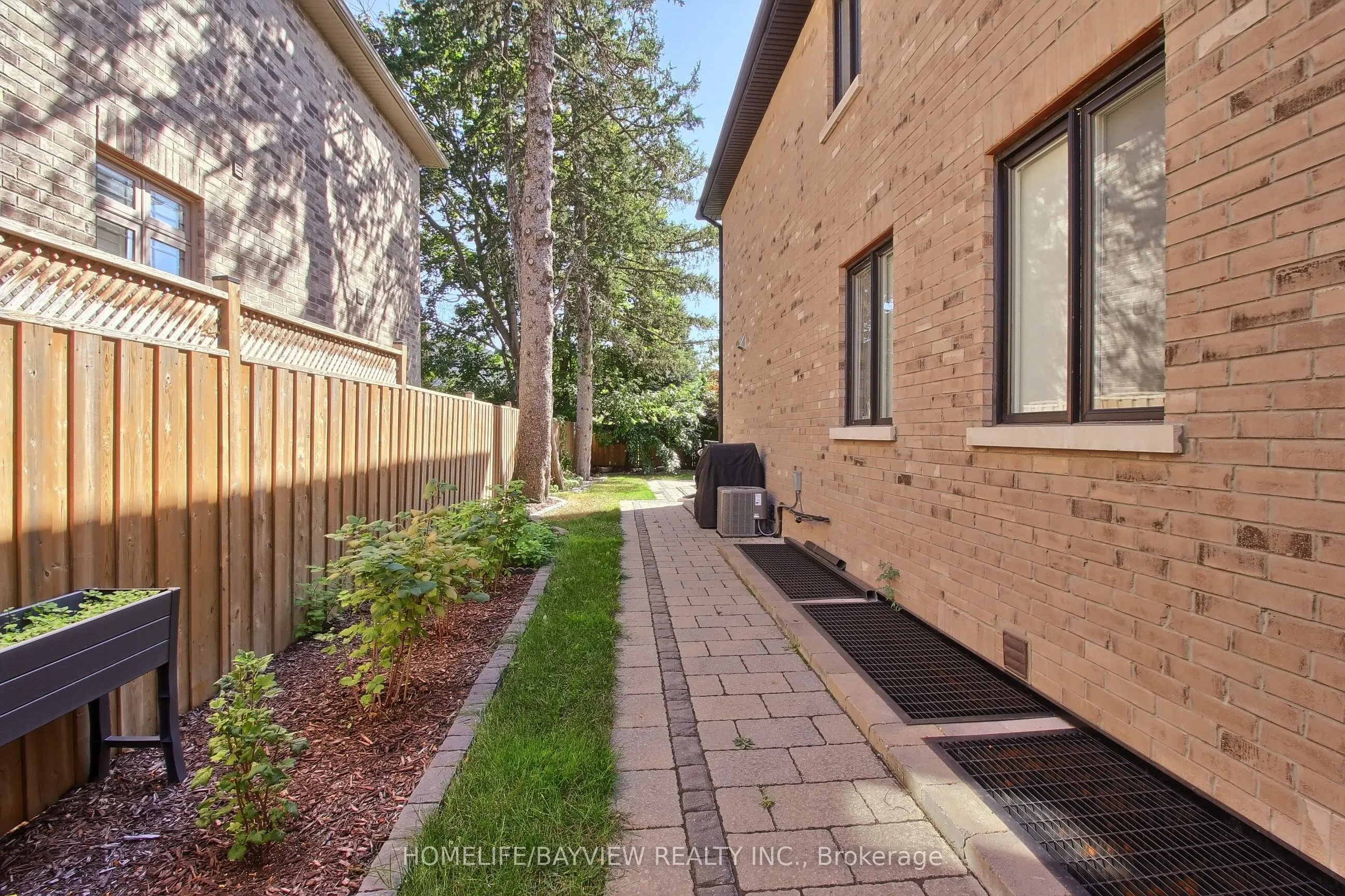 41 Transwell Avenue
