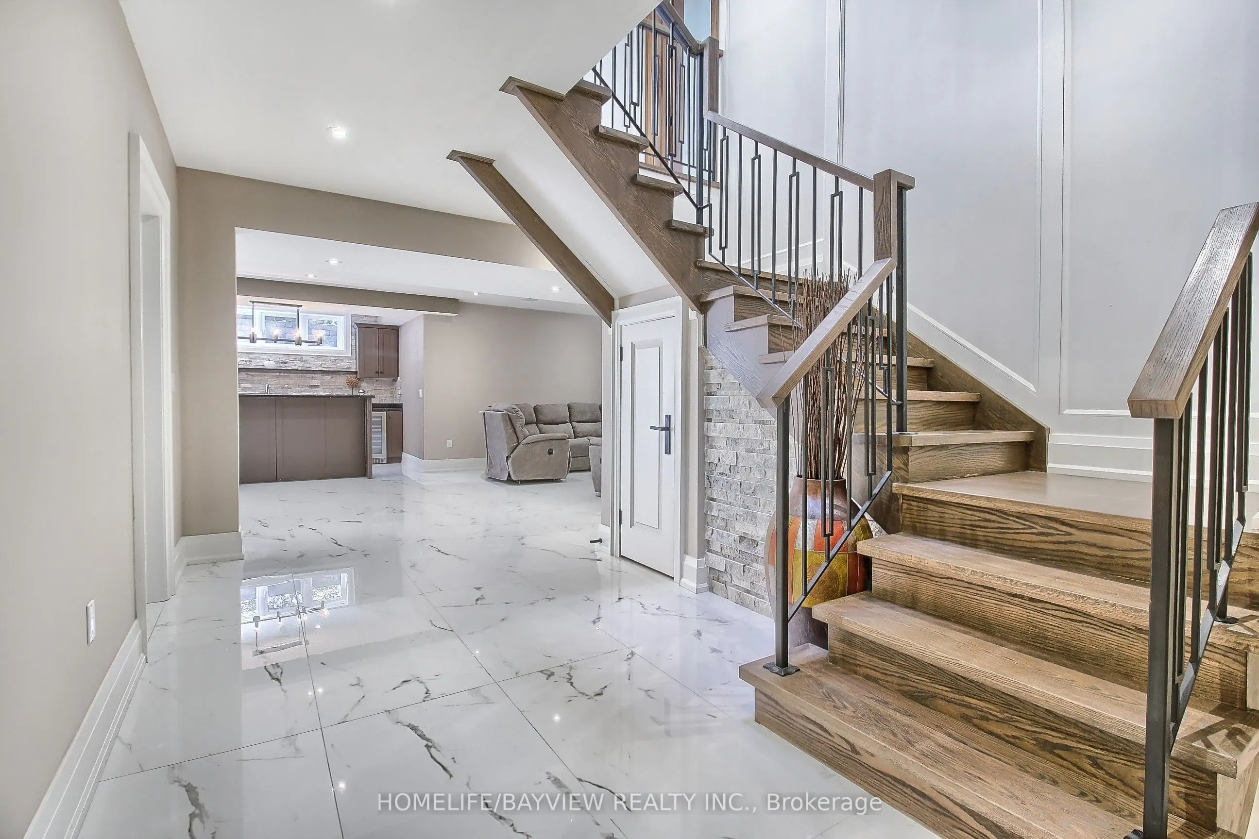 41 Transwell Avenue