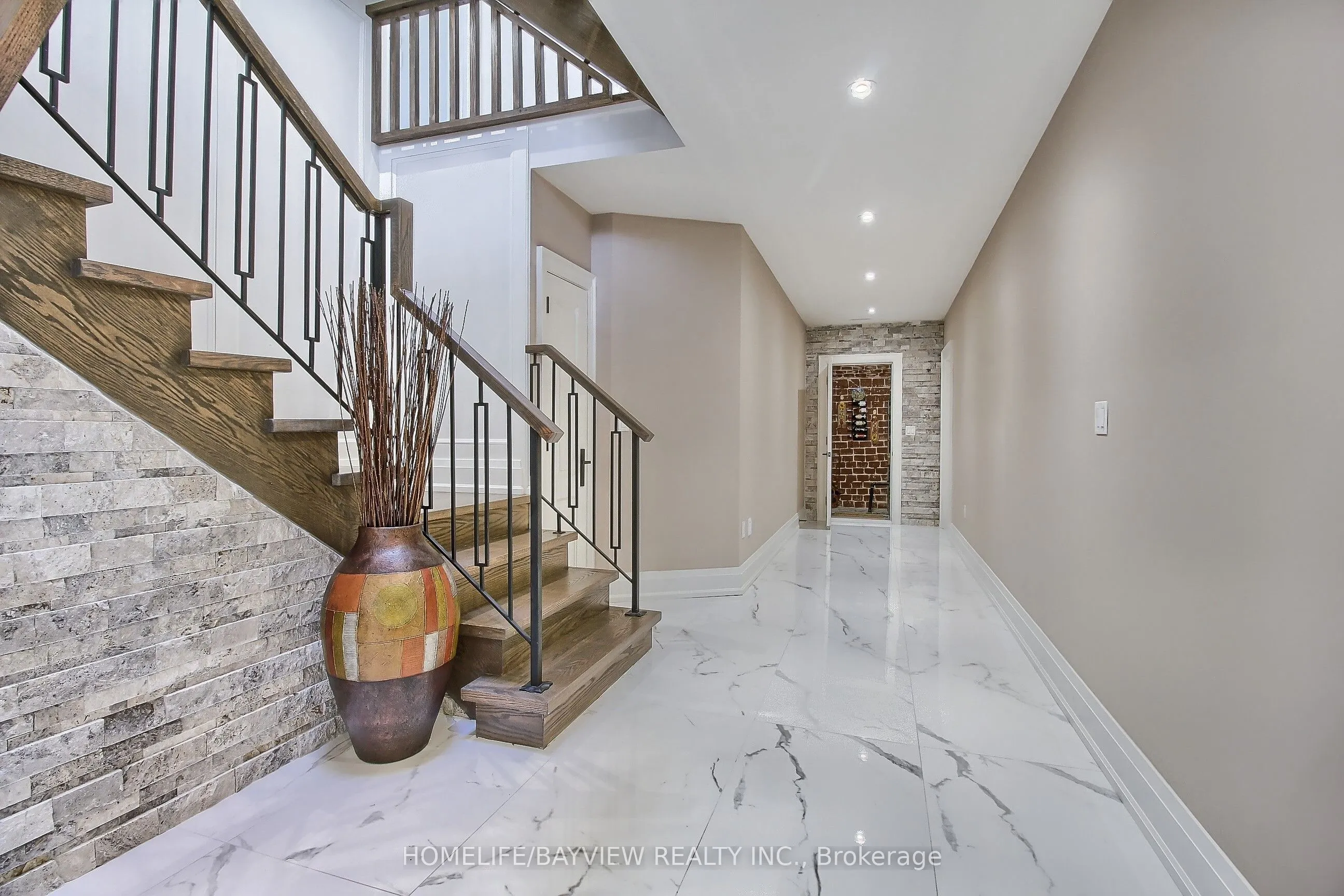41 Transwell Avenue