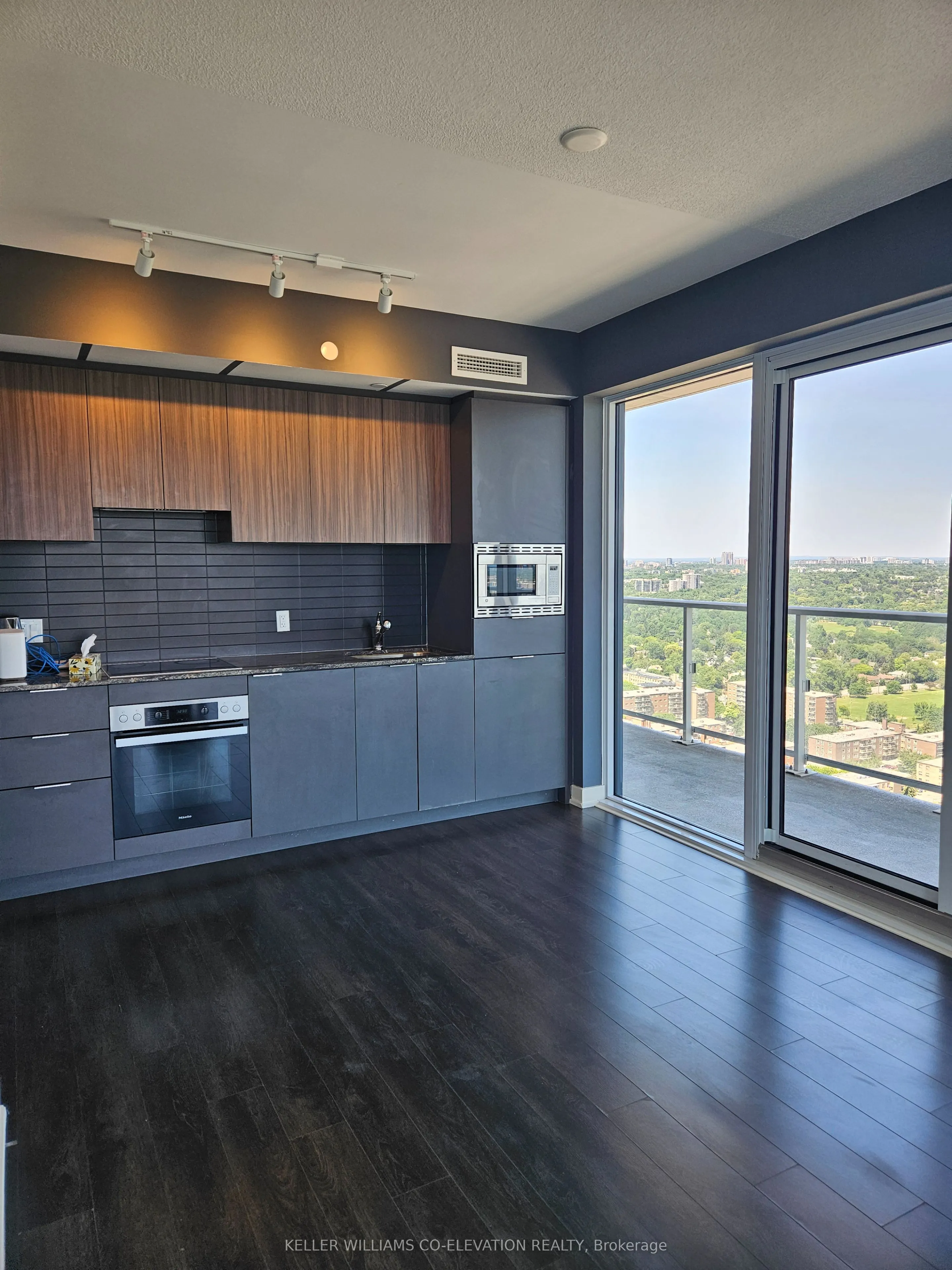 50 O'Neill Road SE, #2902