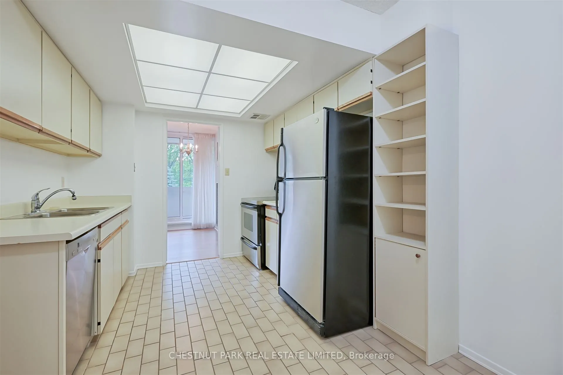 75 Wynford Heights Crescent, #305