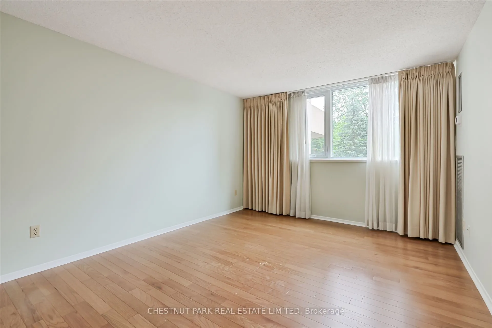75 Wynford Heights Crescent, #305