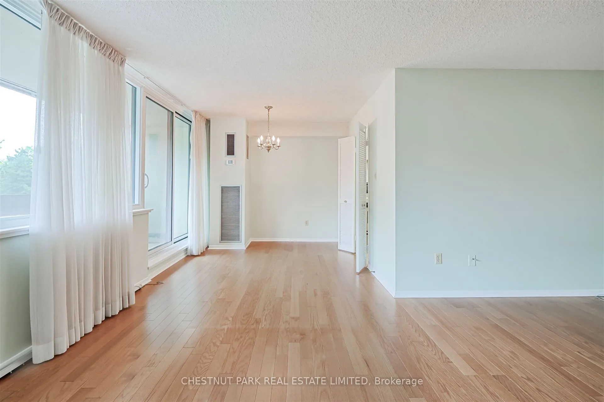75 Wynford Heights Crescent, #305