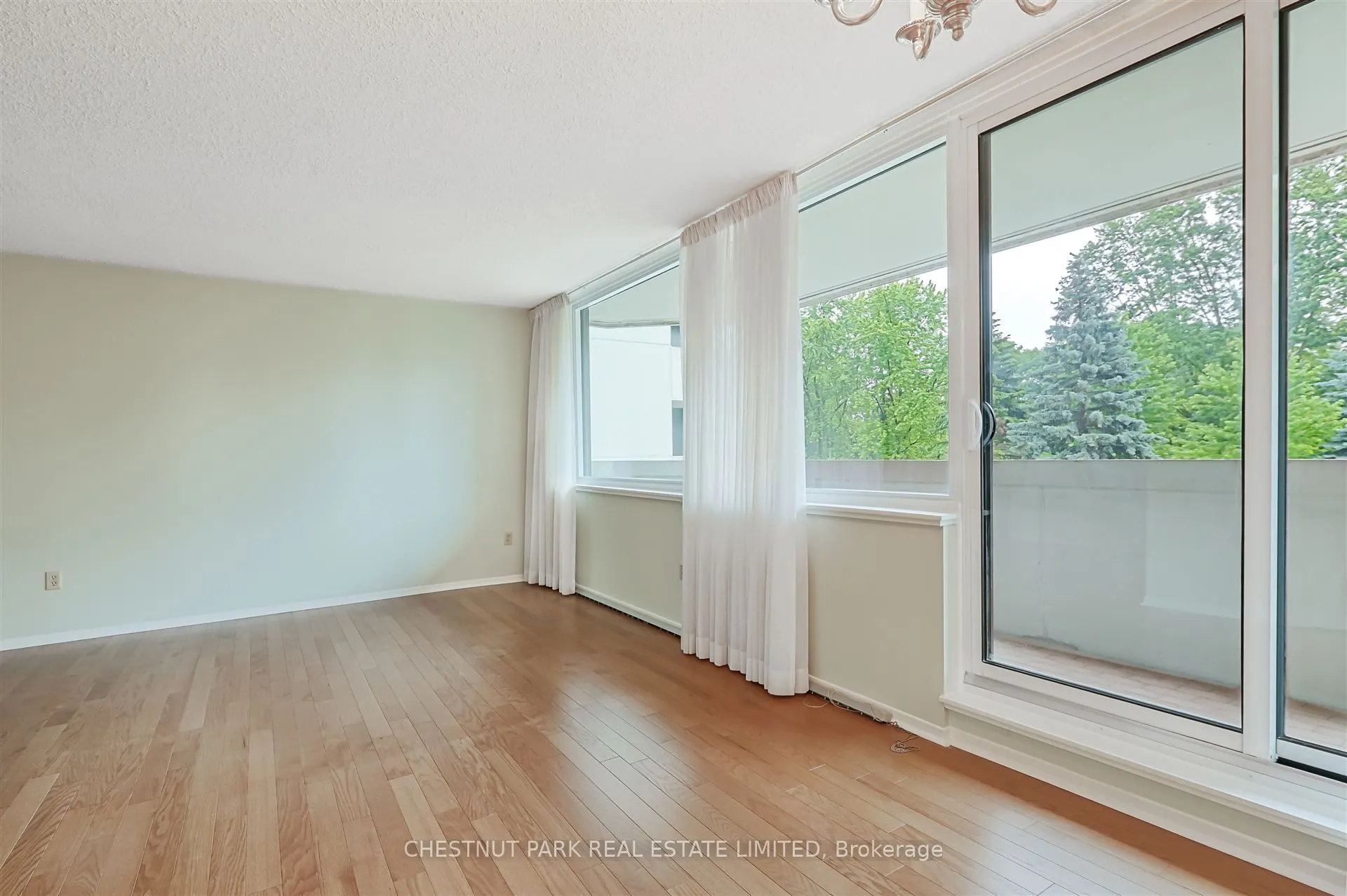75 Wynford Heights Crescent, #305
