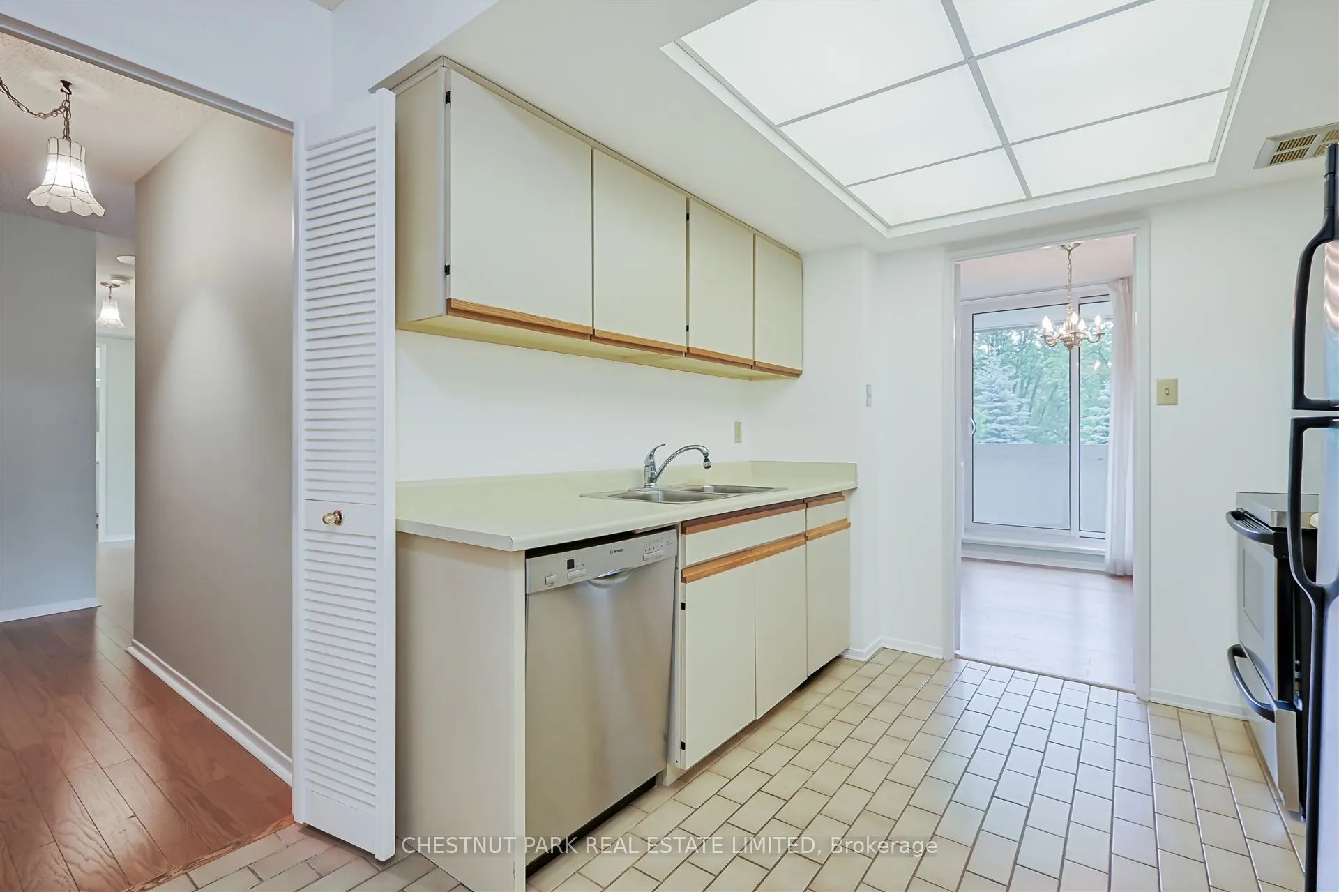 75 Wynford Heights Crescent, #305