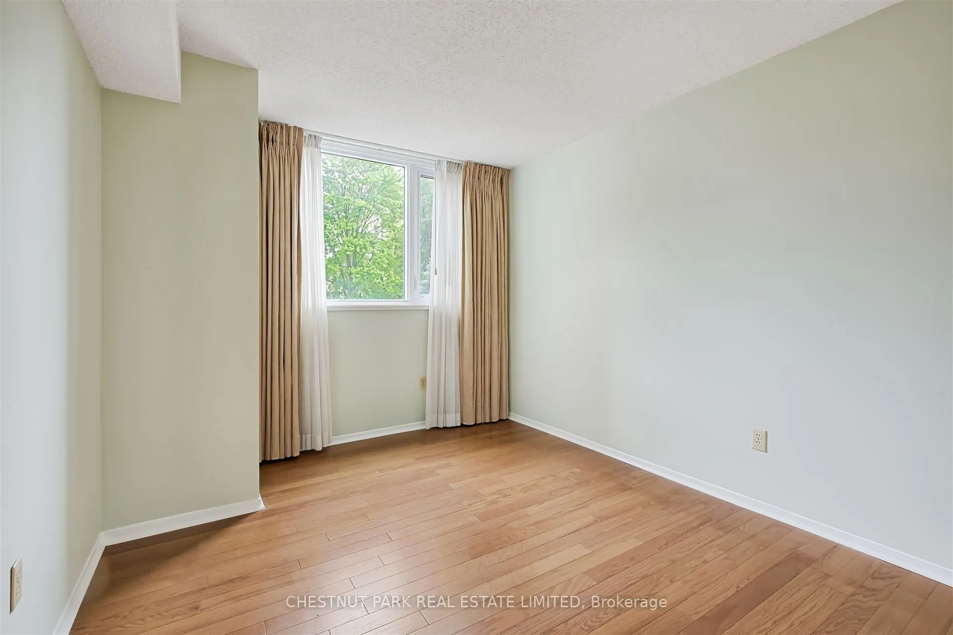 75 Wynford Heights Crescent, #305