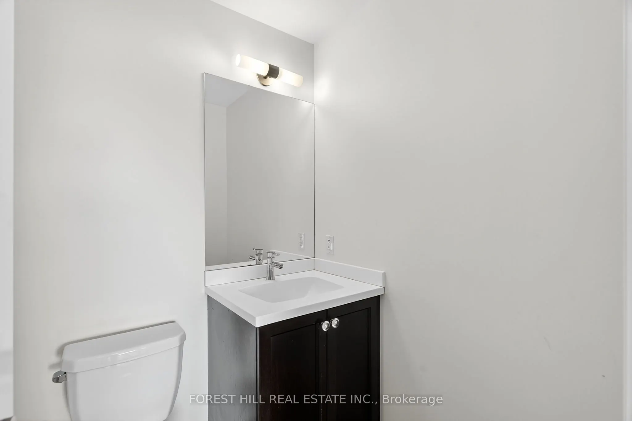530 St Clair Avenue W, #1608