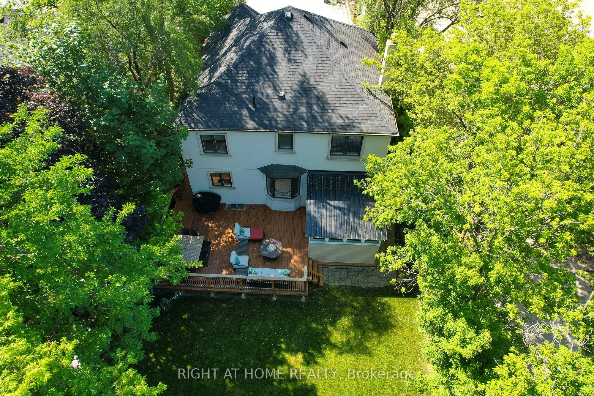 92 Ridgevale Drive