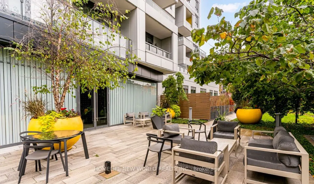 38 Cameron Street, #423