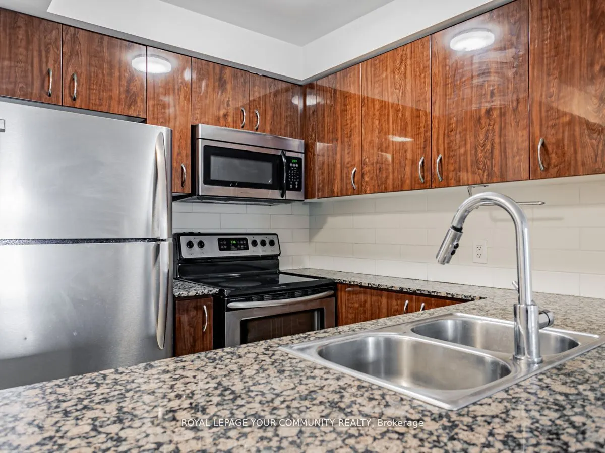 5793 Yonge Street, #603