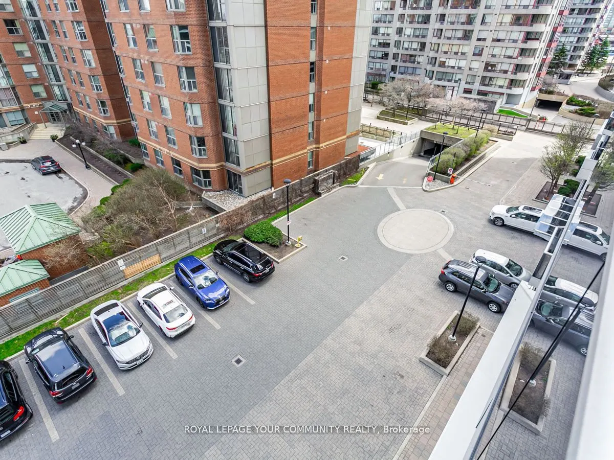 5793 Yonge Street, #603