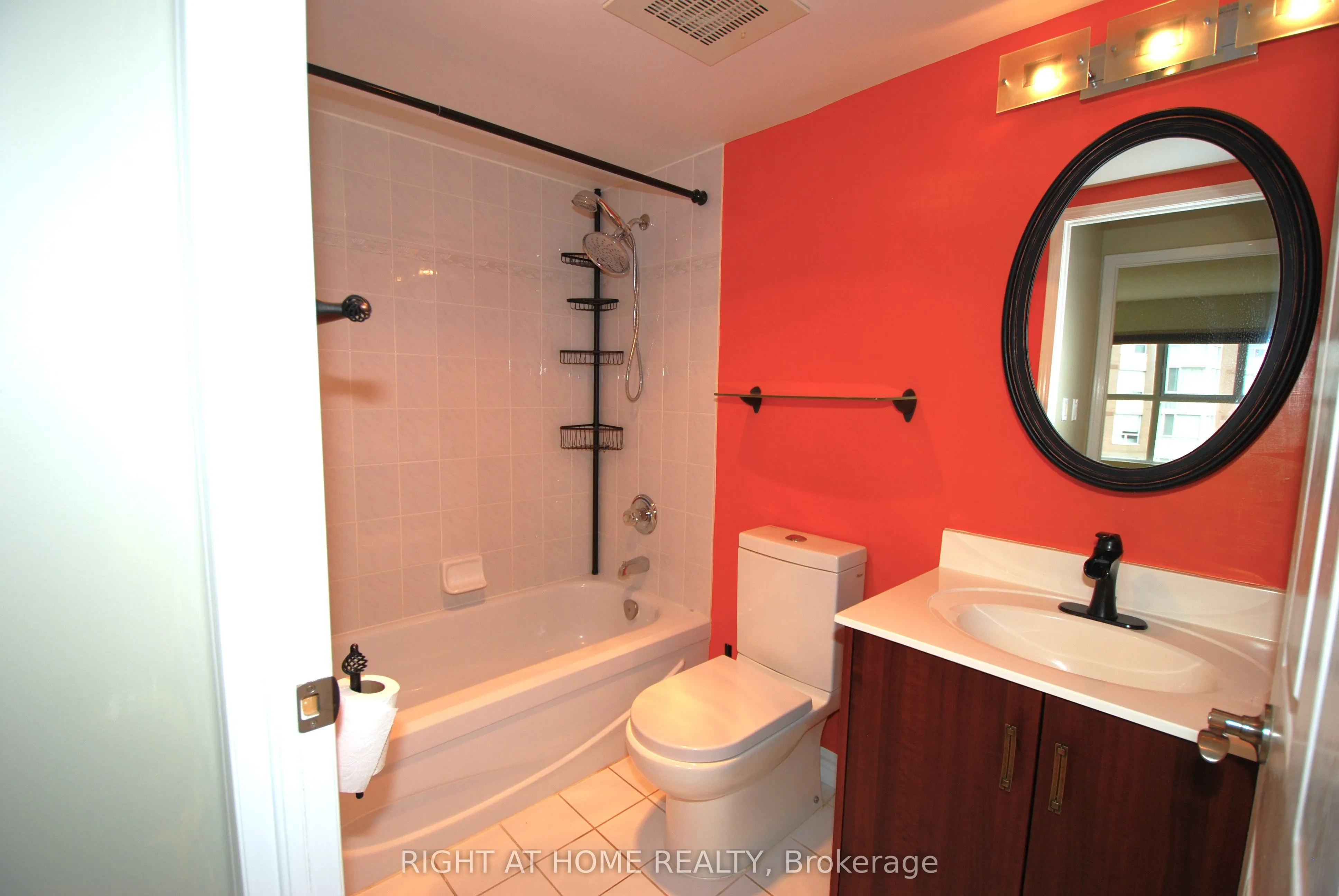 18 Concorde Place, #601