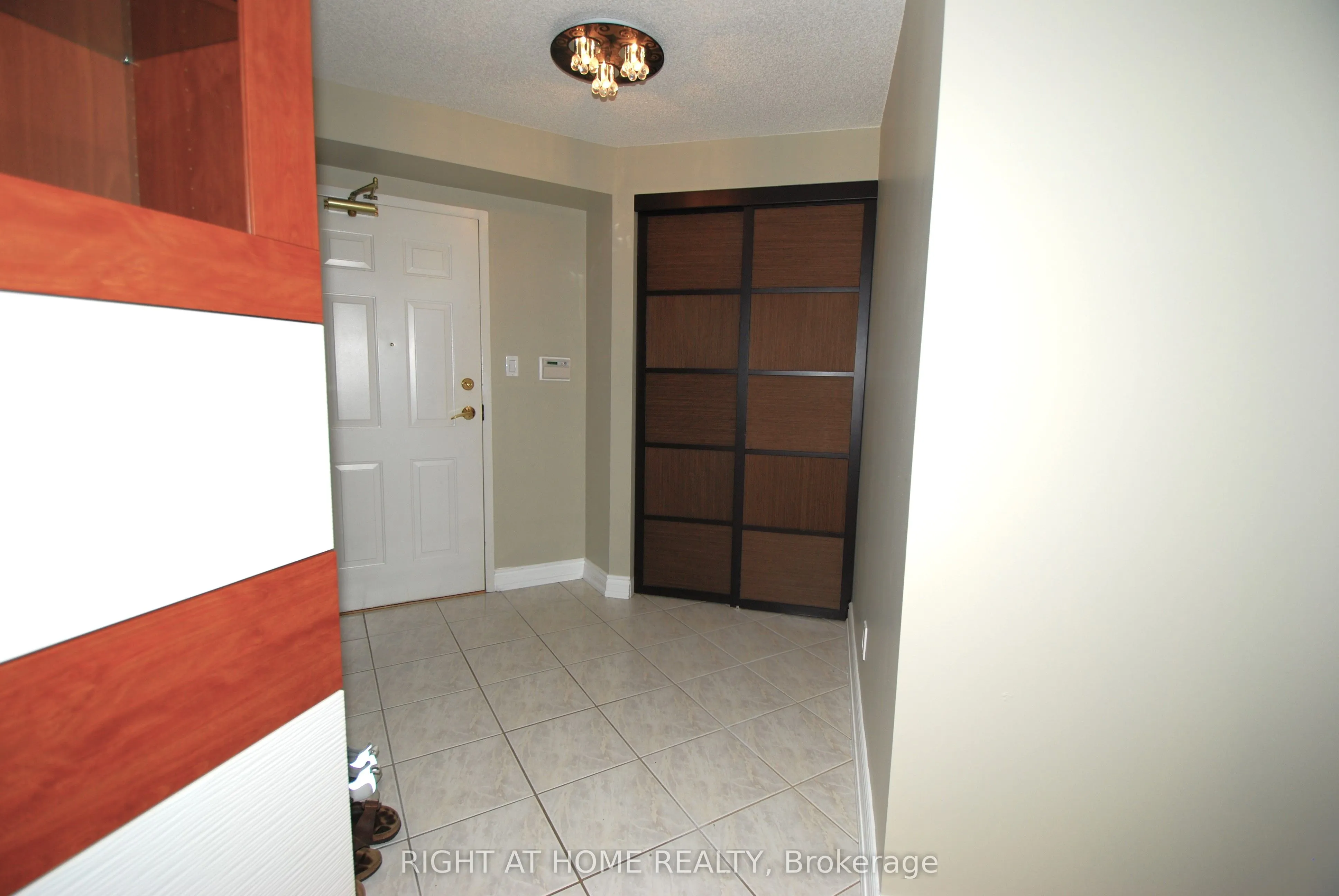 18 Concorde Place, #601