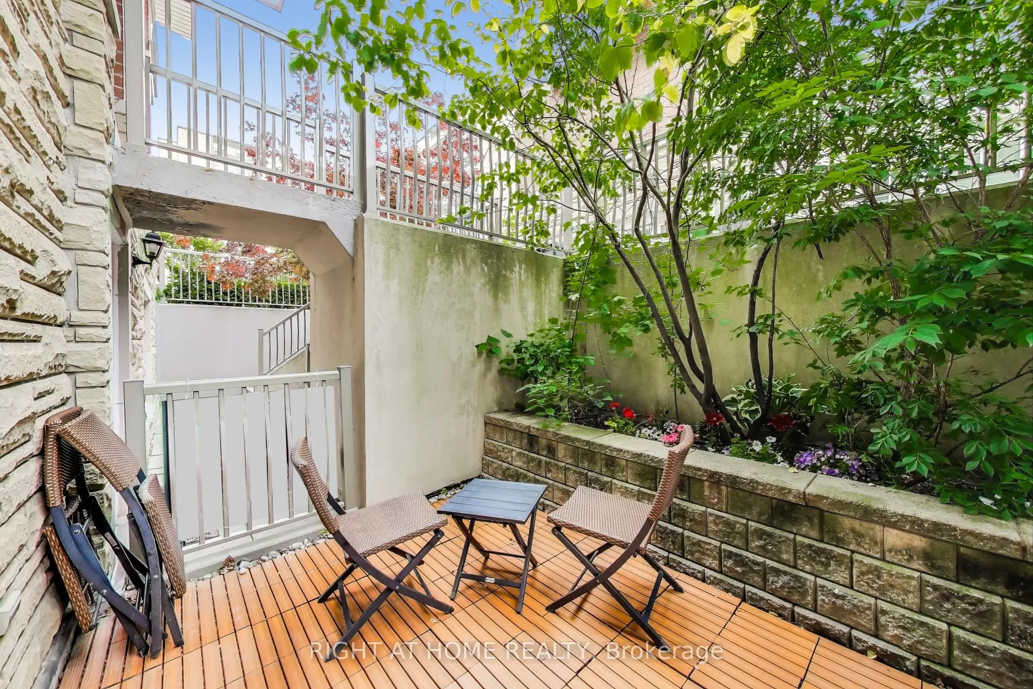 45 Cedarcroft Boulevard, #7