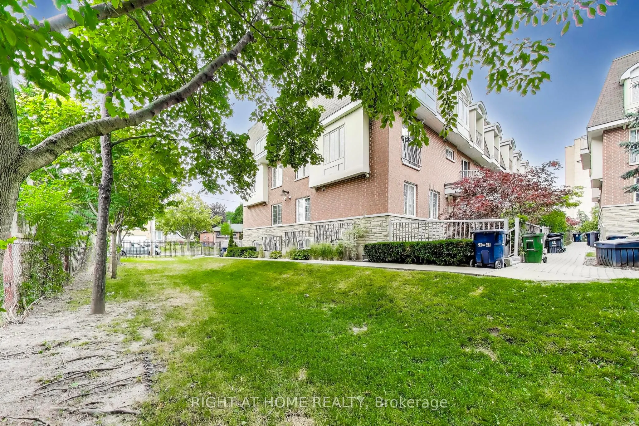 45 Cedarcroft Boulevard, #7