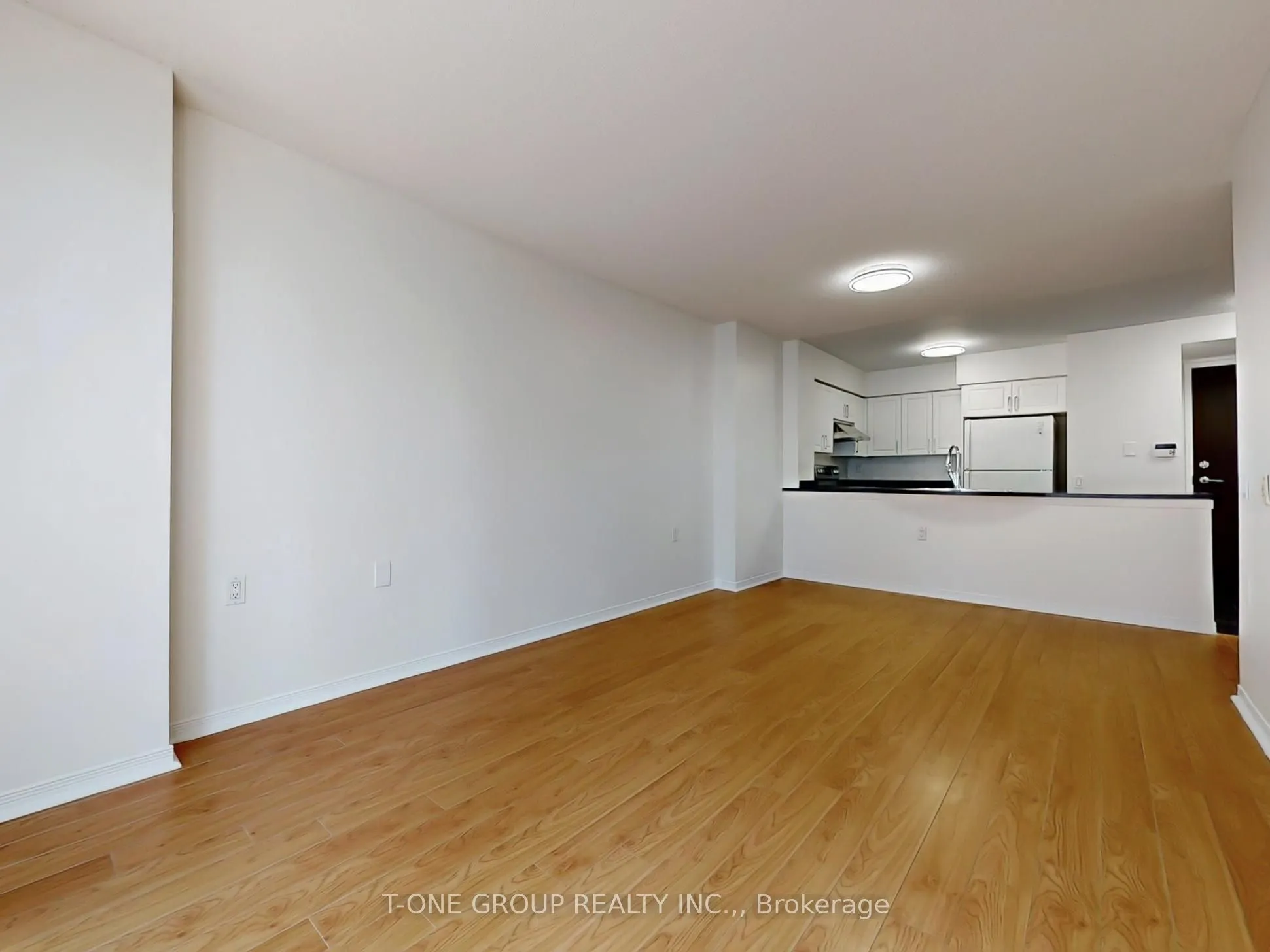 388 Bloor Street E, #1607