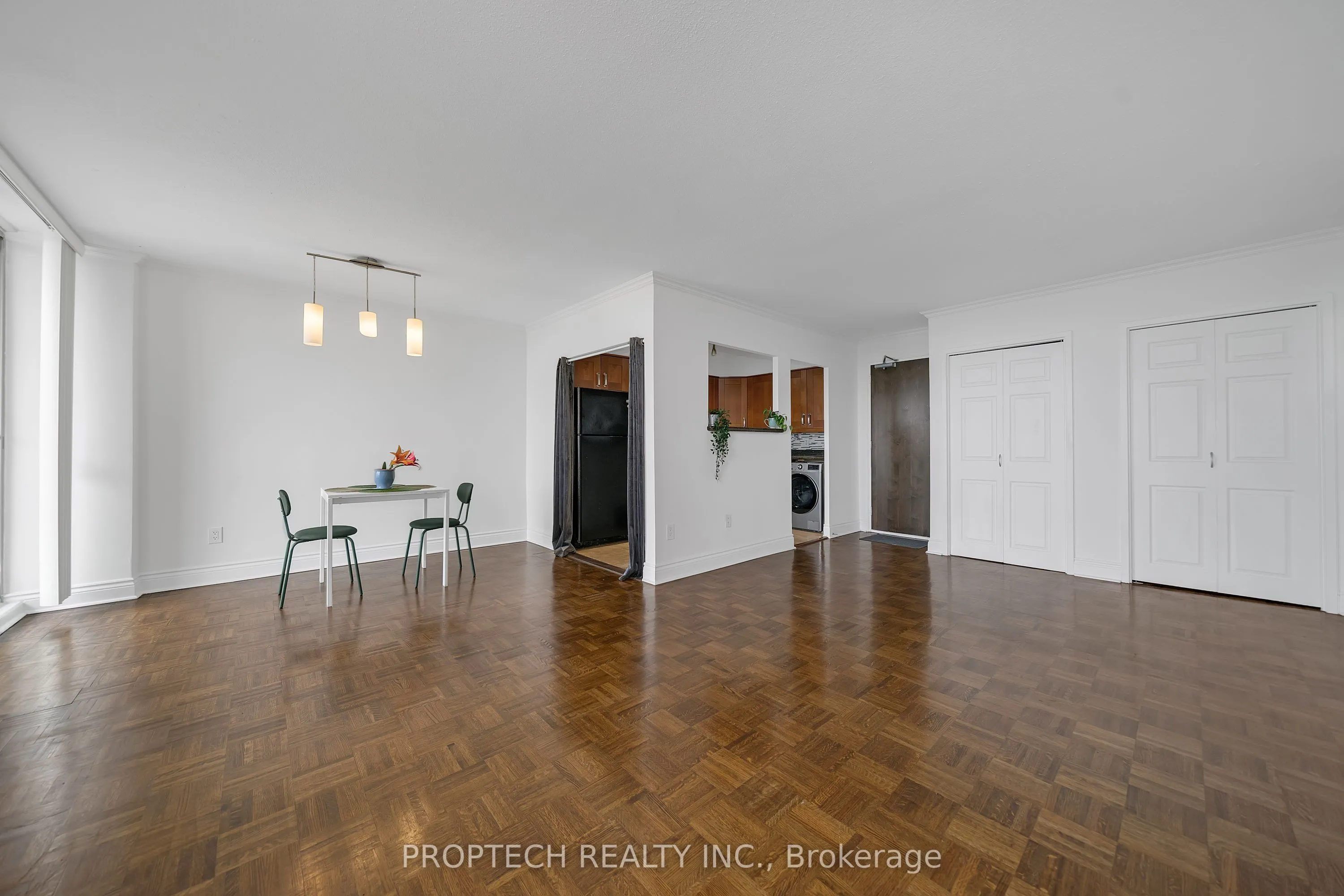 5949 Yonge Street, #1404