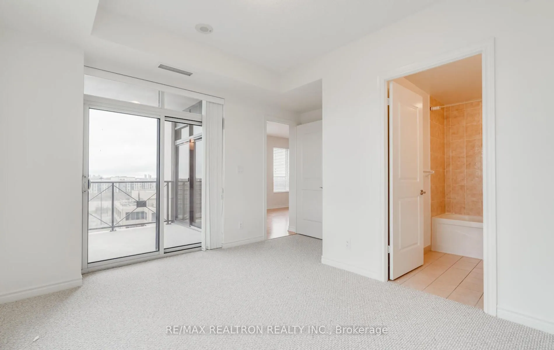 133 Wynford Drive, #1106
