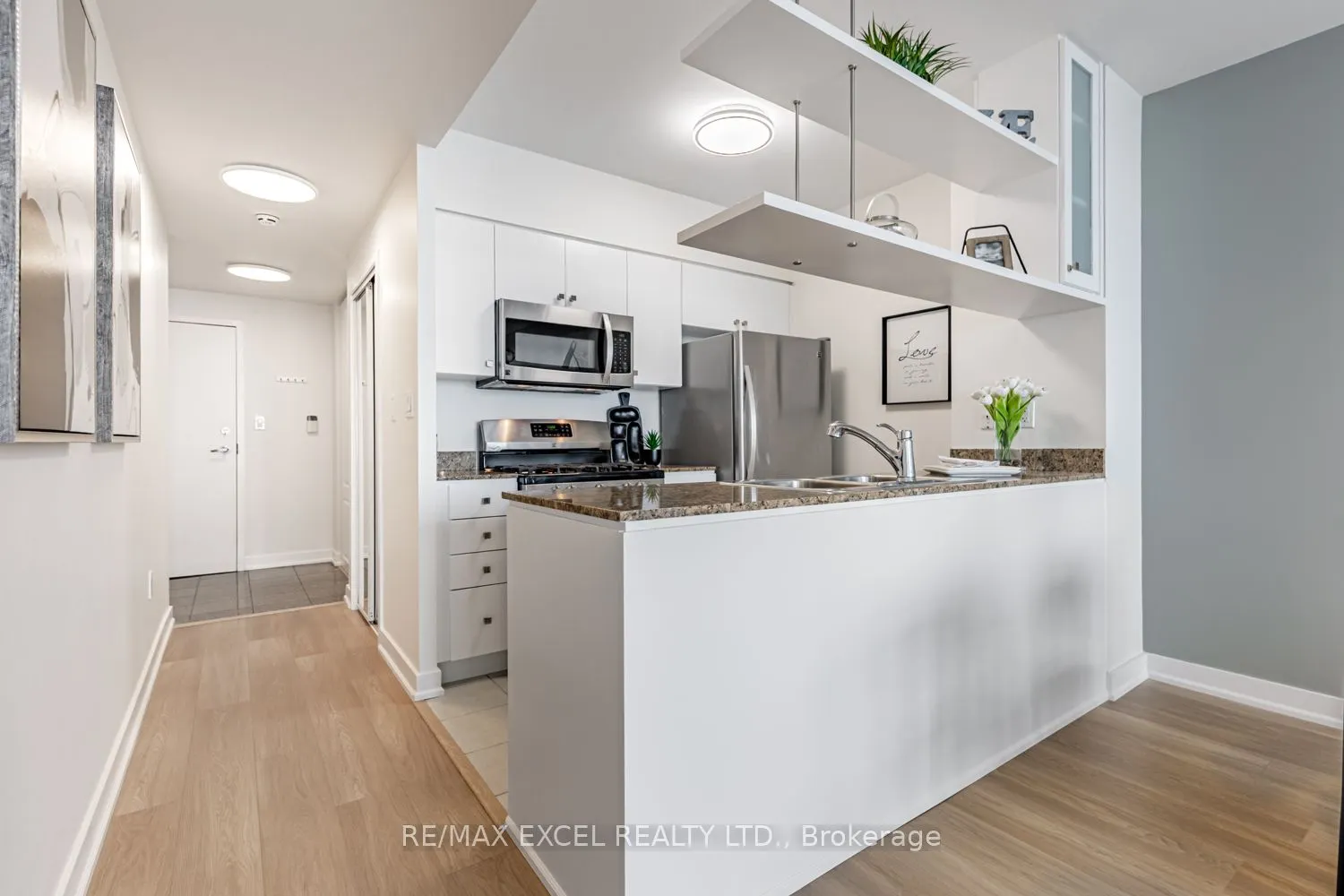 10 Navy Wharf Court, #3511