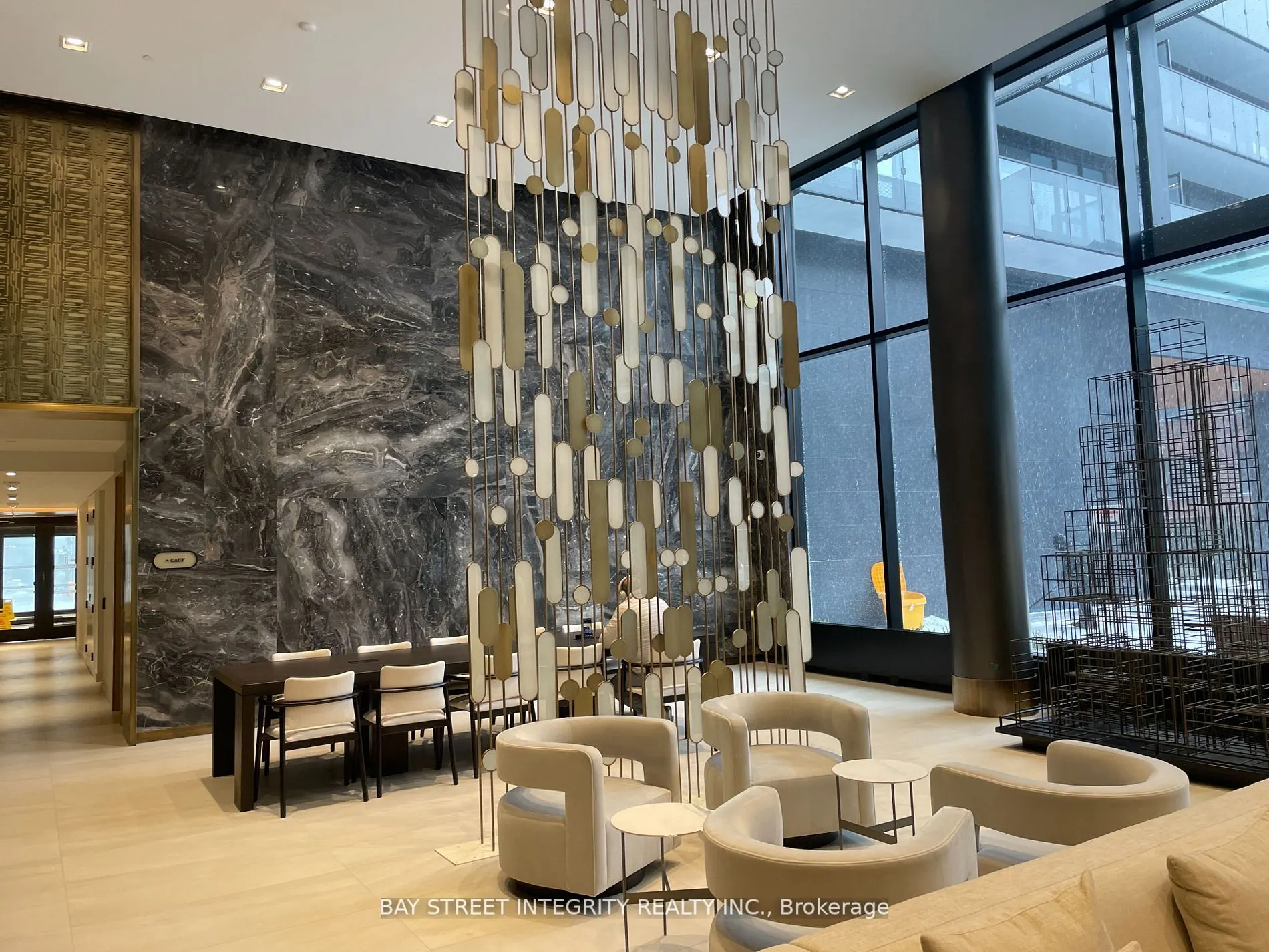 117 Broadway Avenue #3005