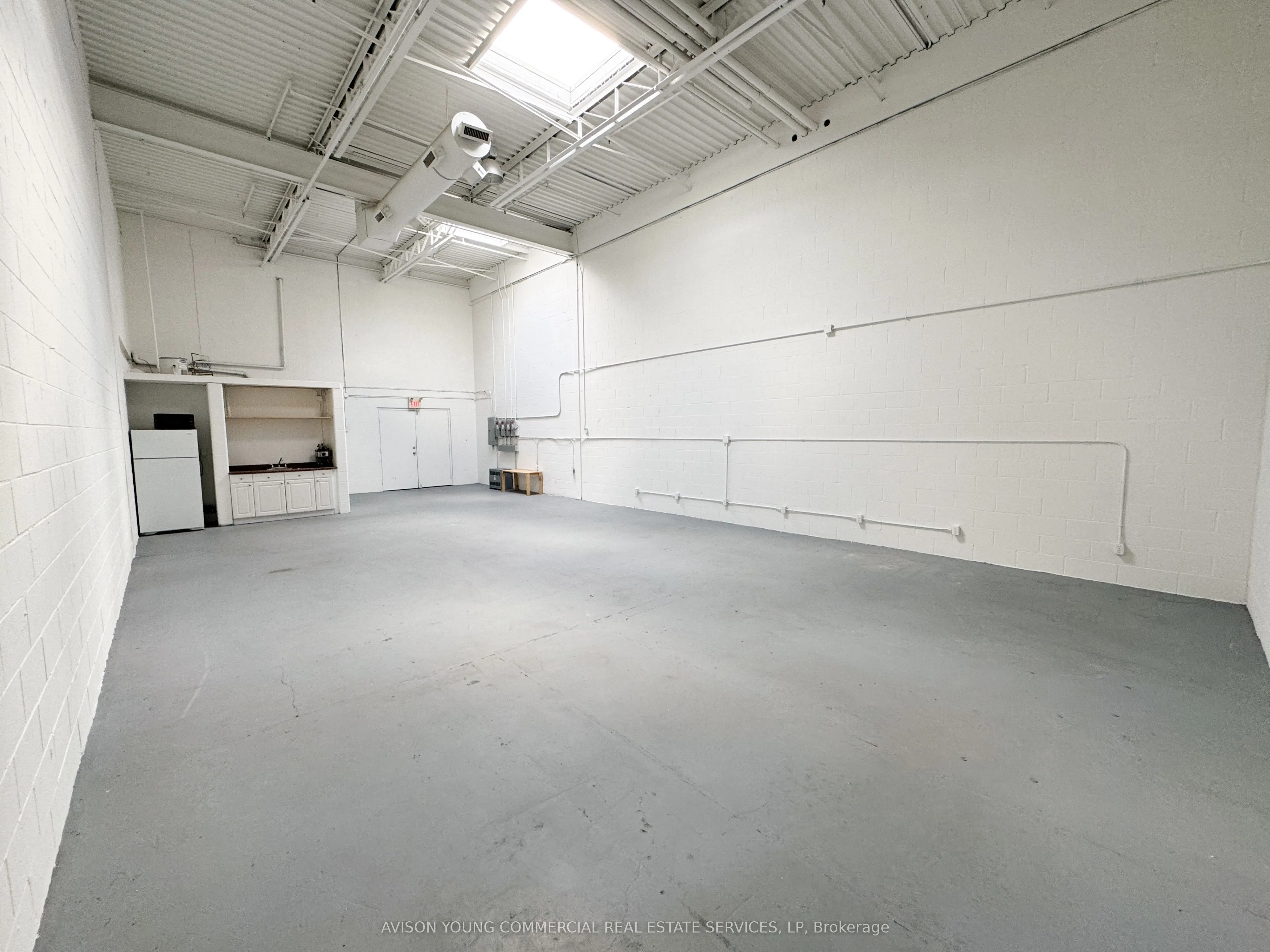 100 Sunrise Avenue, #110
