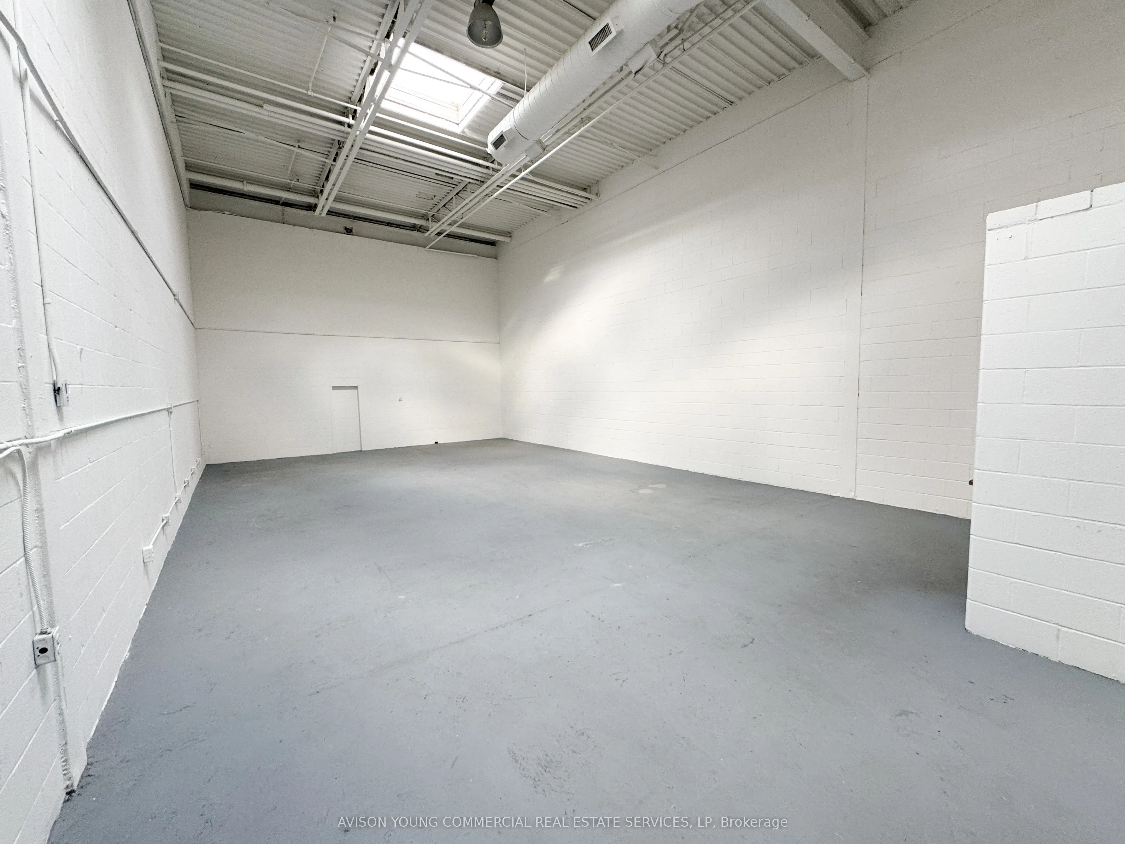 100 Sunrise Avenue, #110