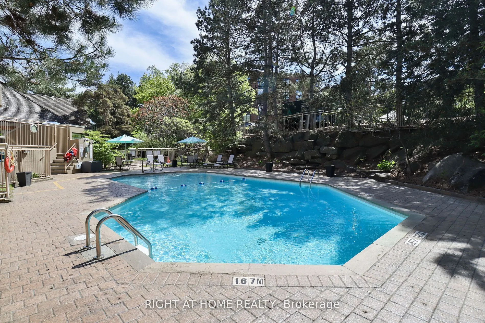 1210 Don Mills Road, #206