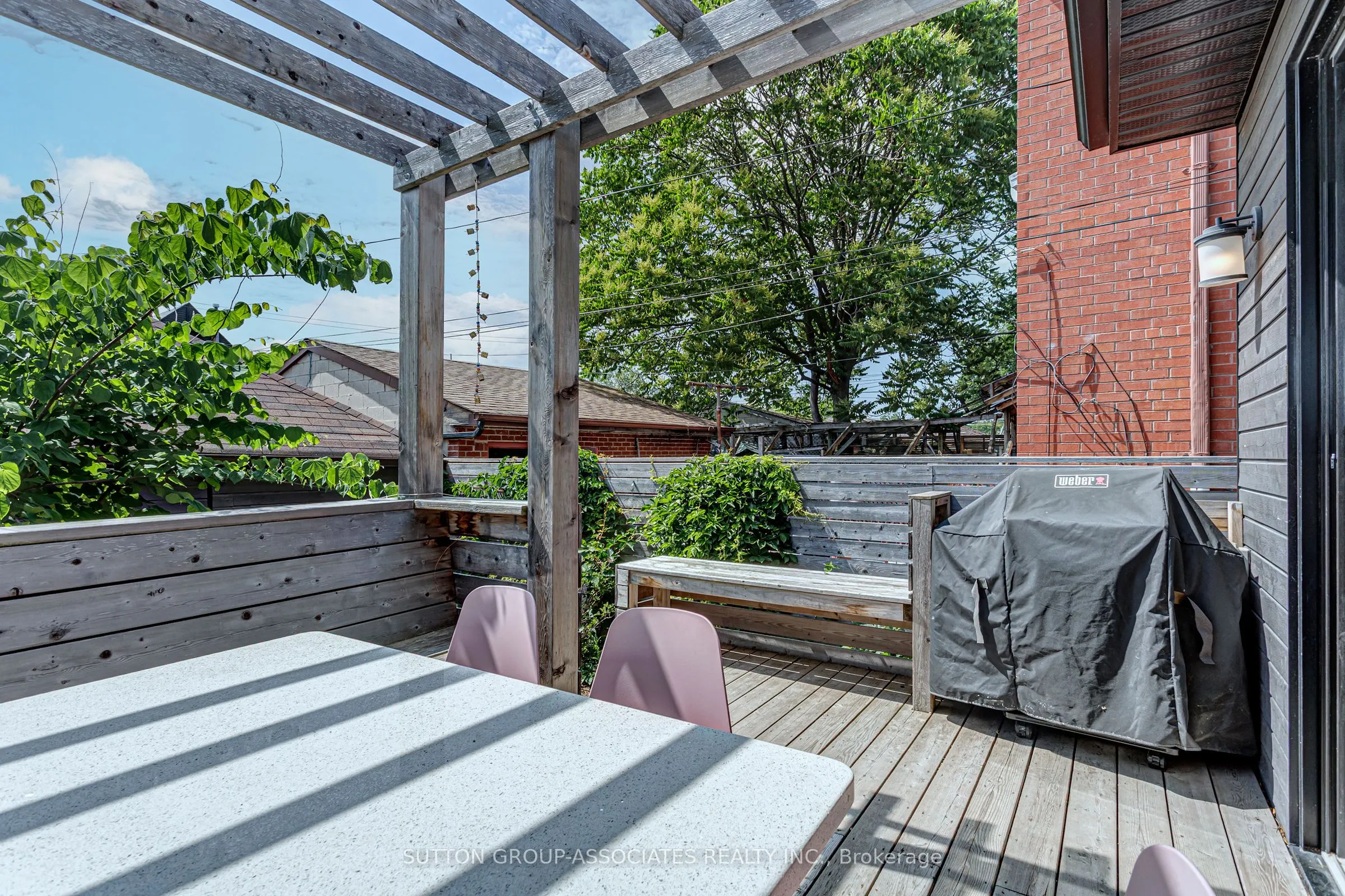 214 grace Street
