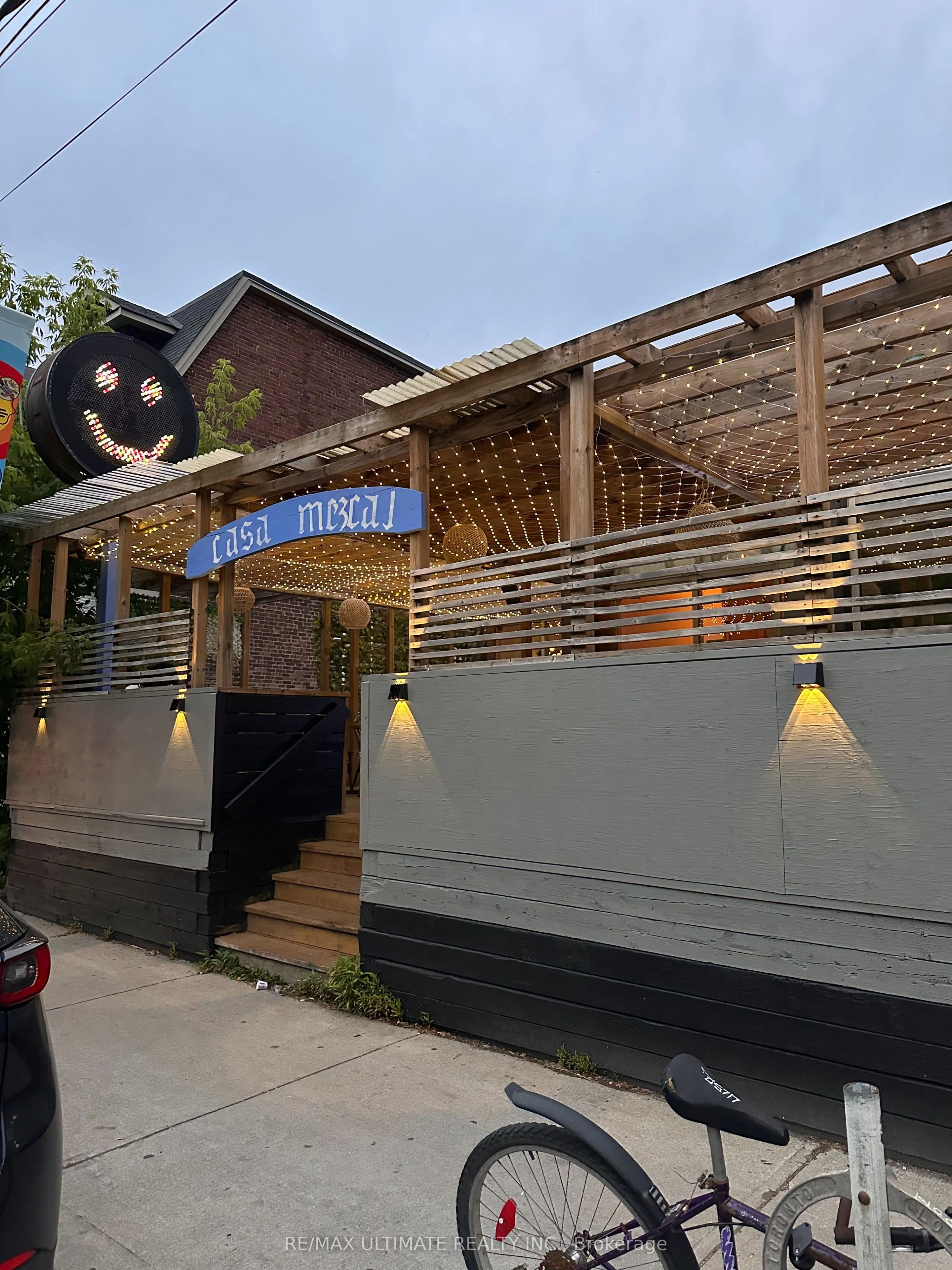 252 Dupont Street
