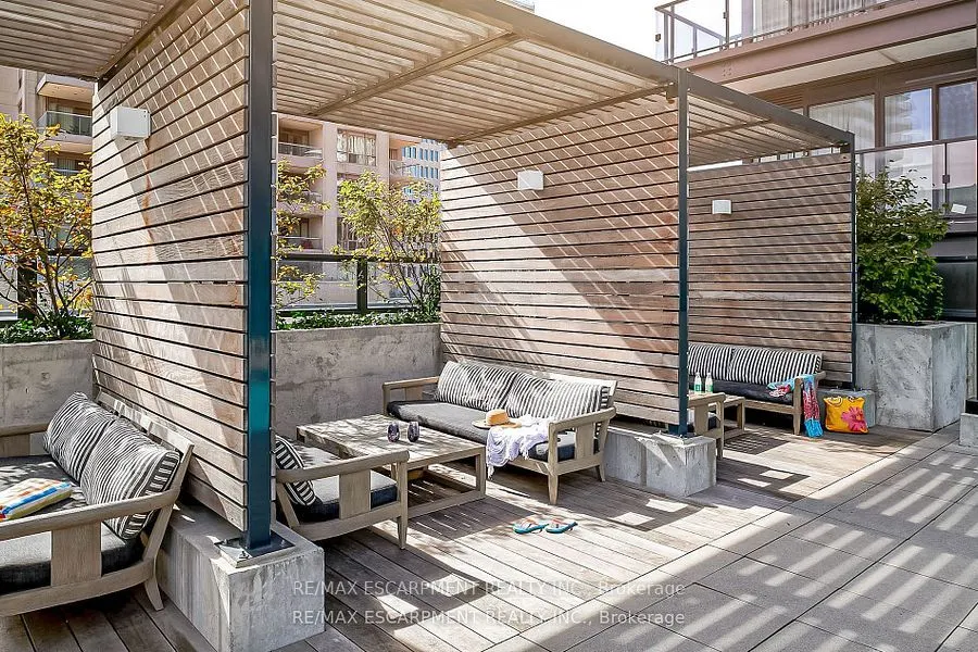 955 Bay Street #1809
