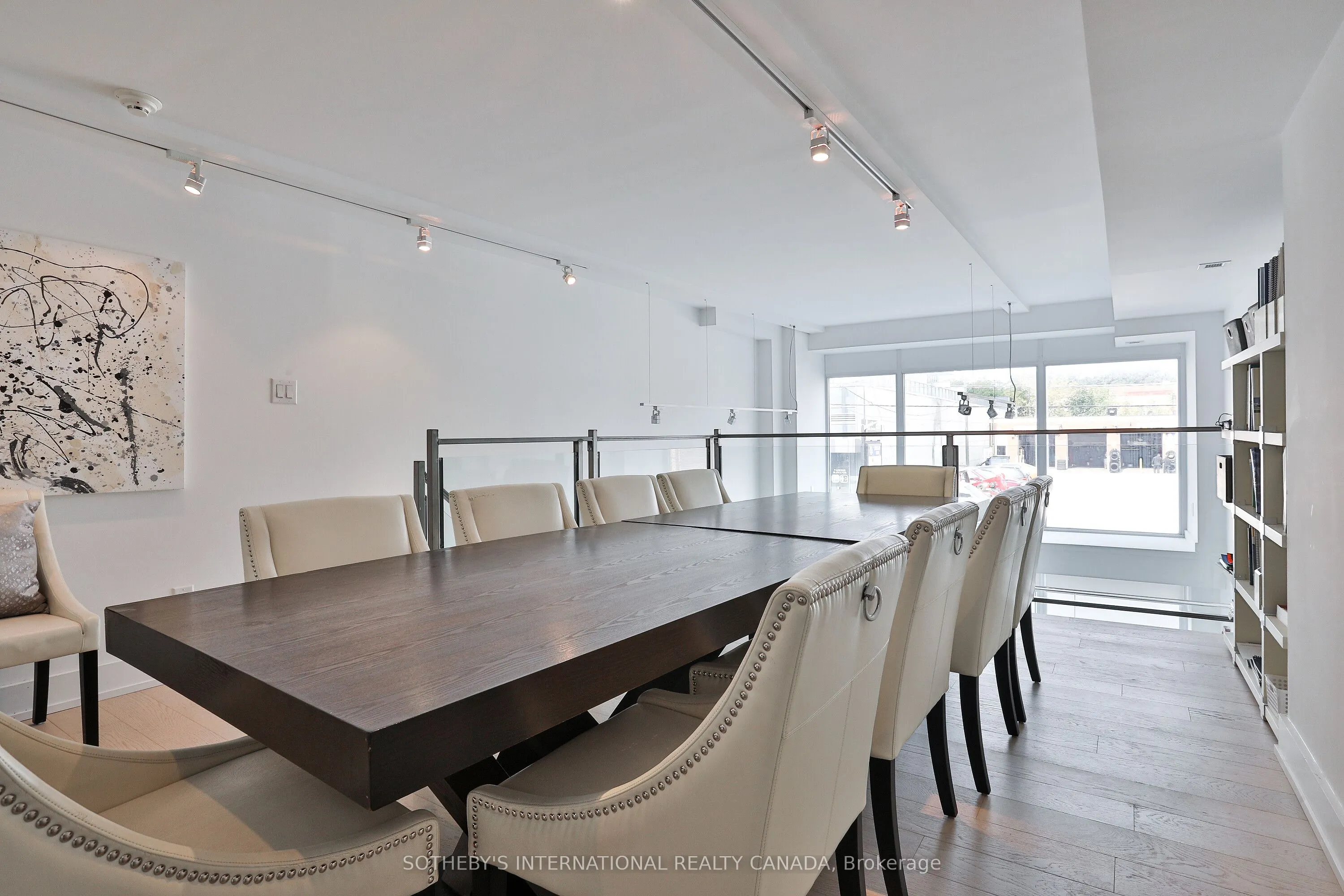 483 Dupont Street, #103