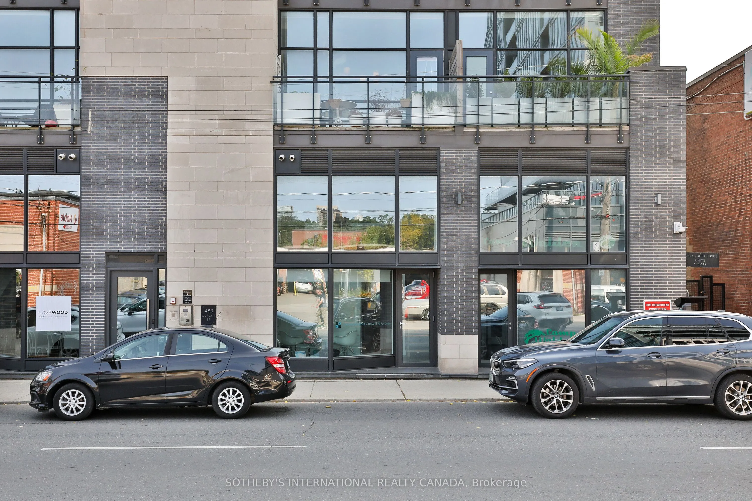 483 Dupont Street, #103