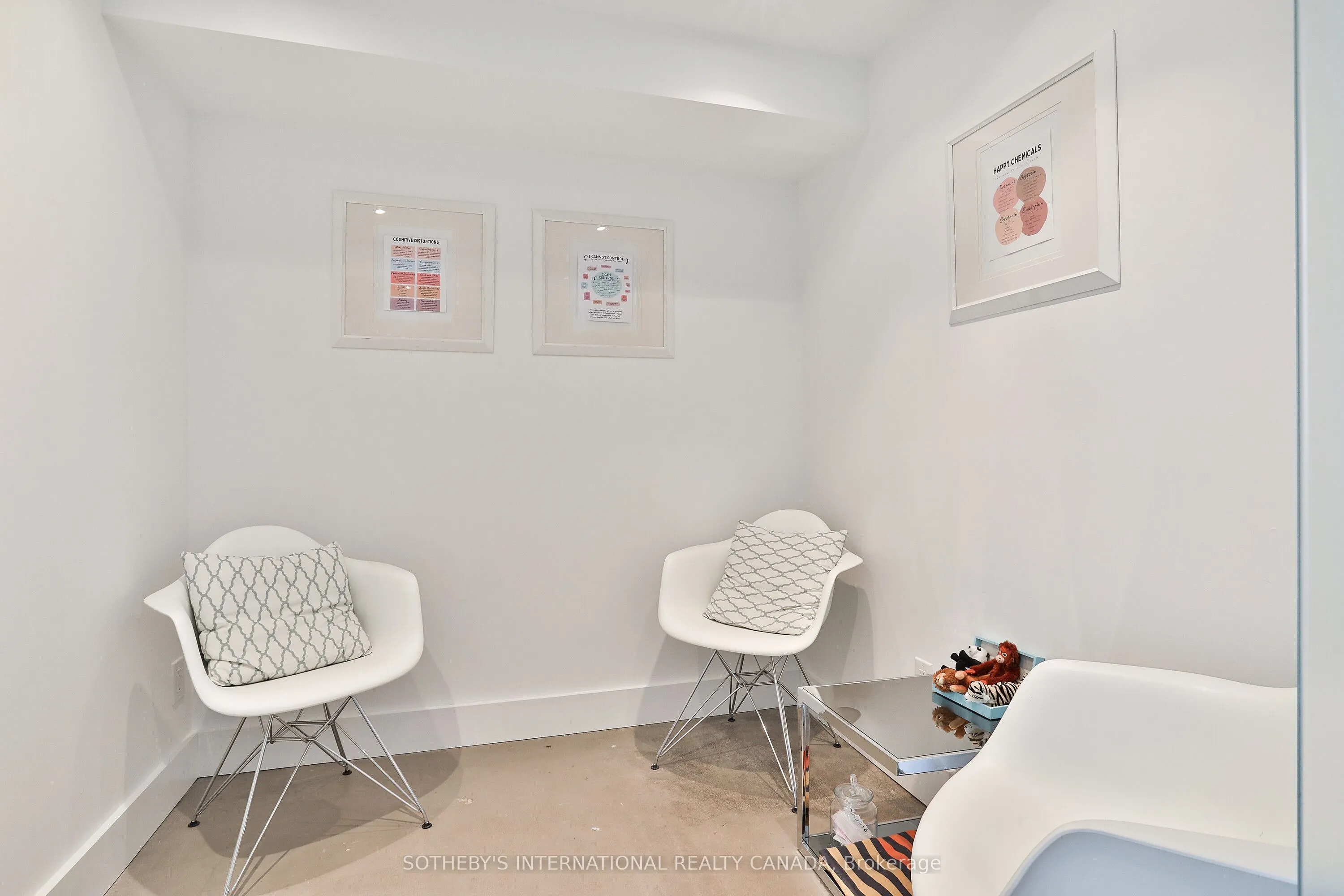 483 Dupont Street, #103