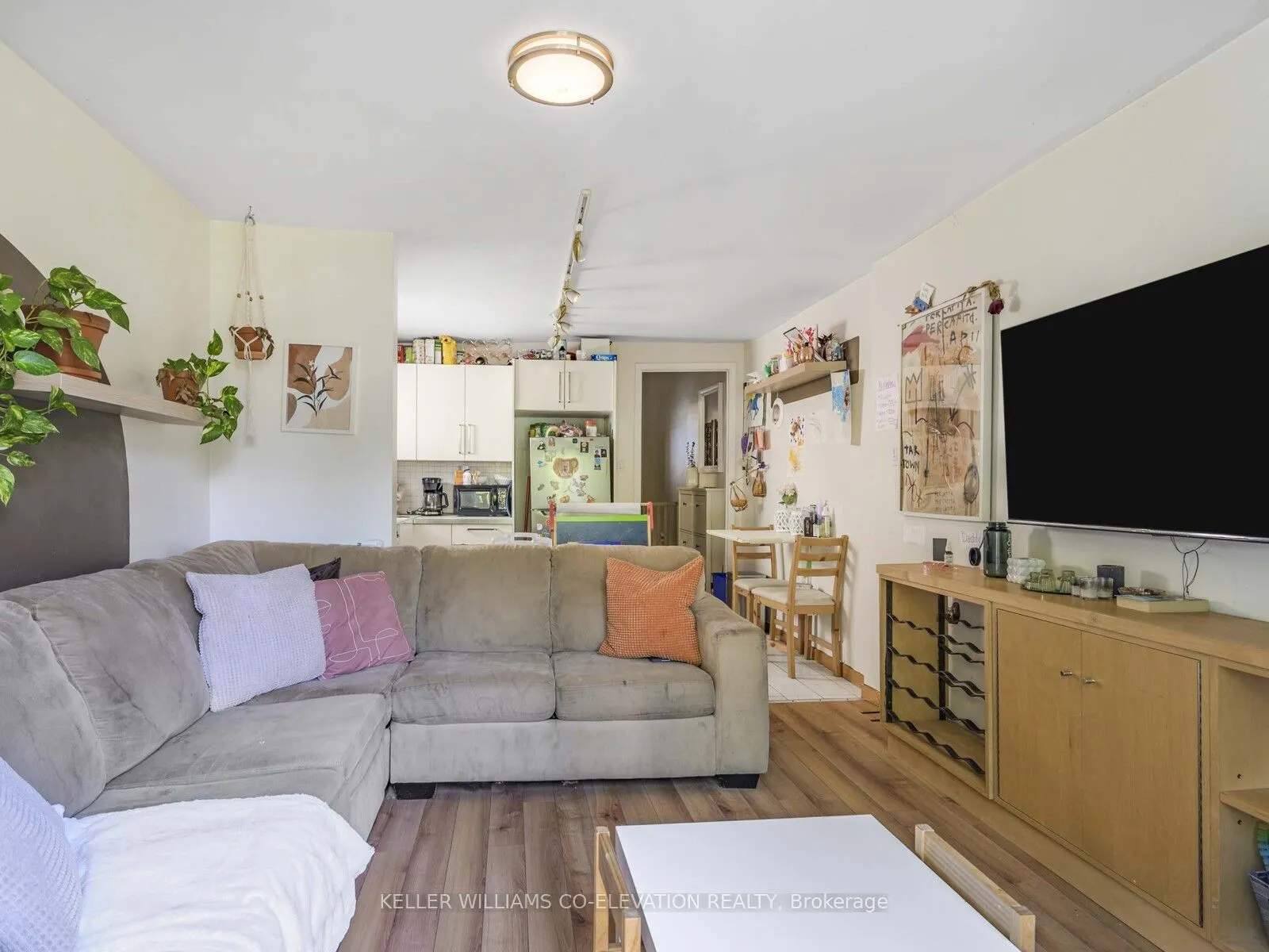 48 Massey Street