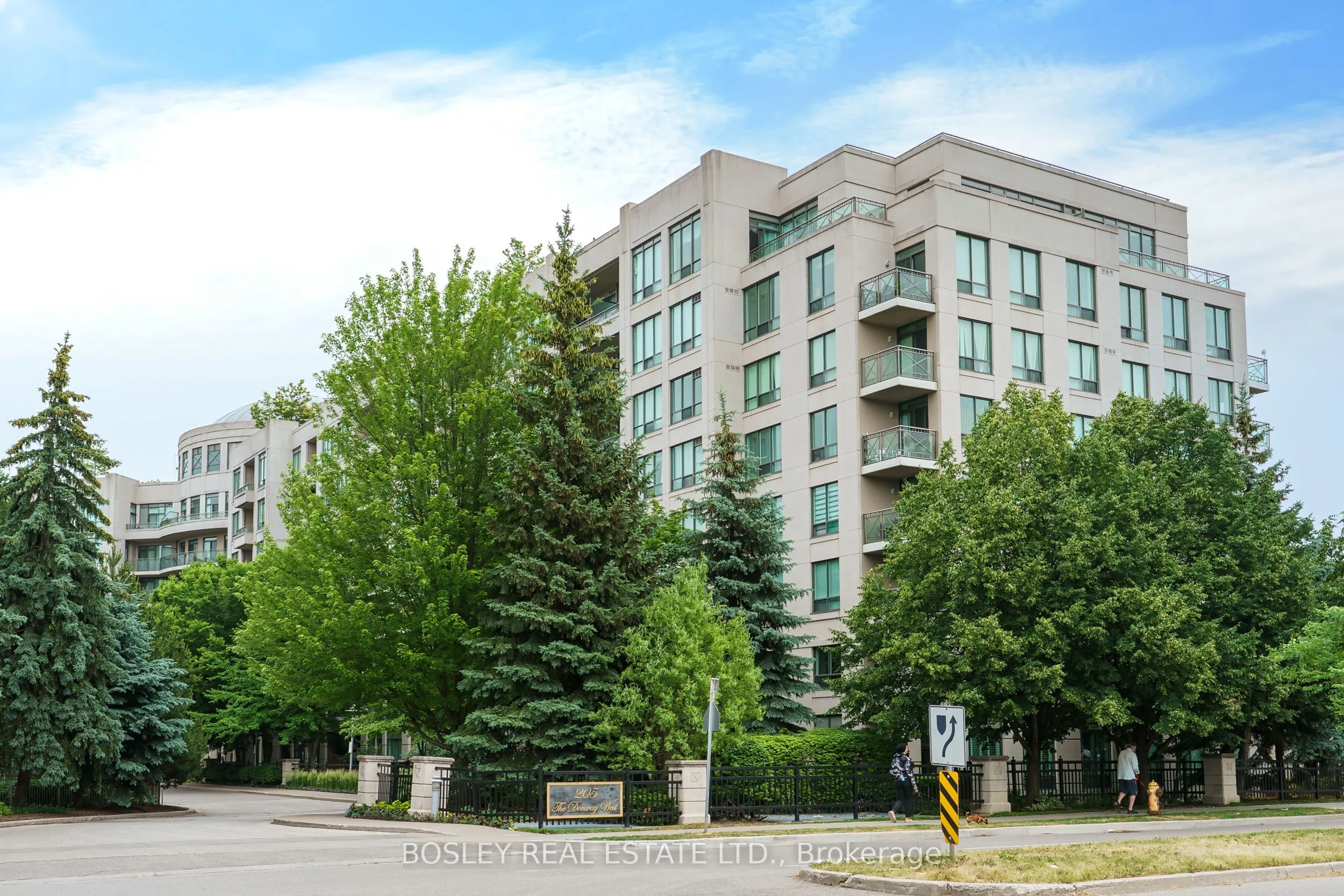 205 The Donway W, #715