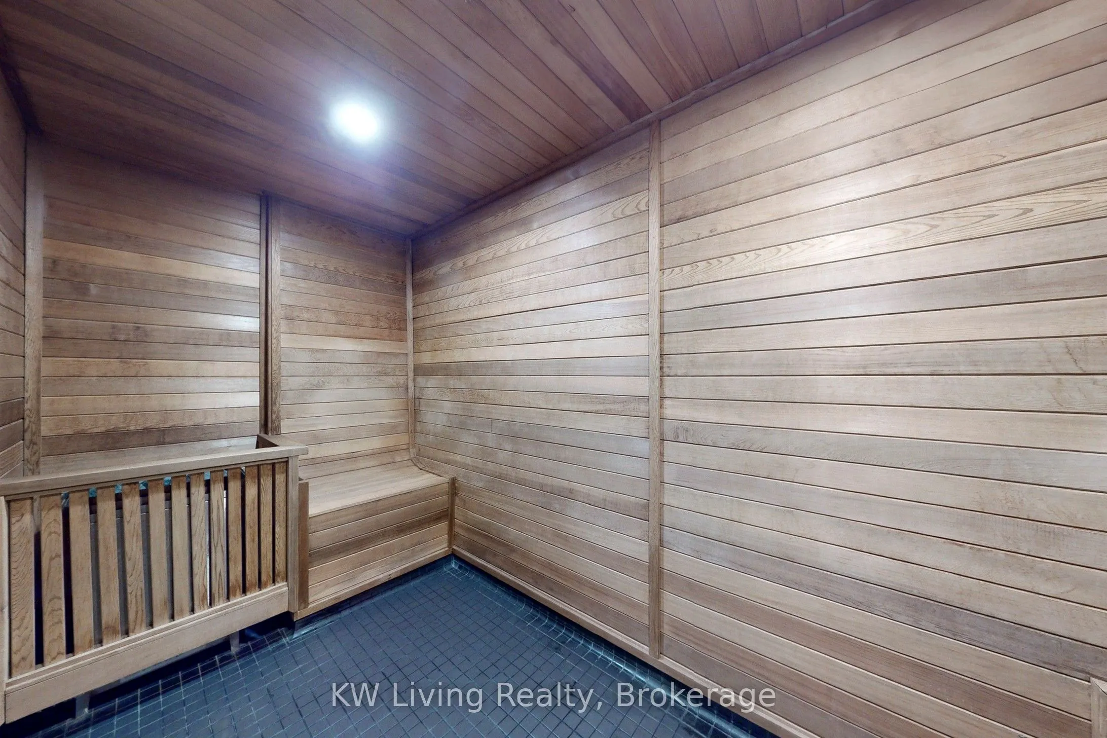 5 Soudan Avenue, #917
