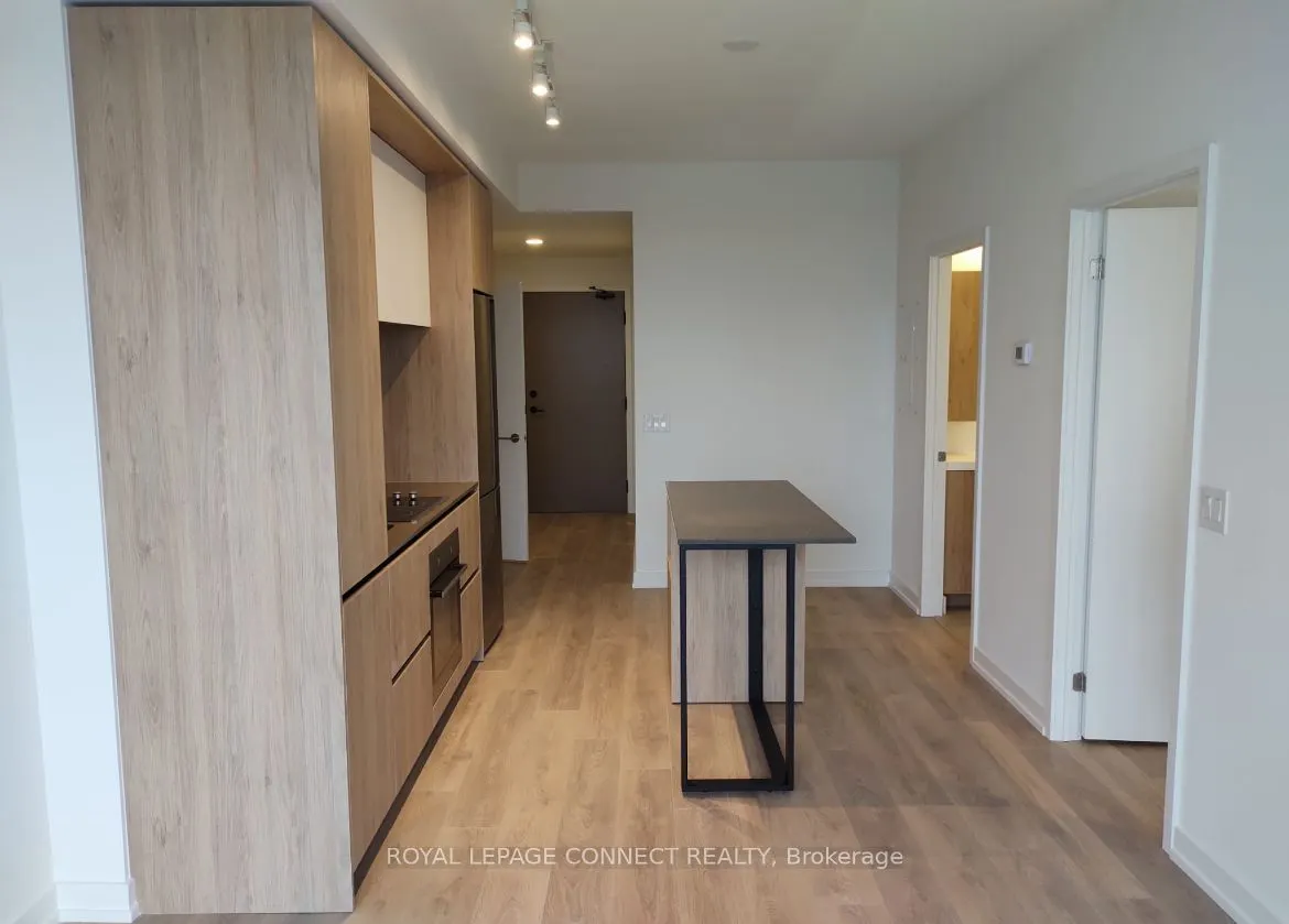 225 Sumach Street, #2301