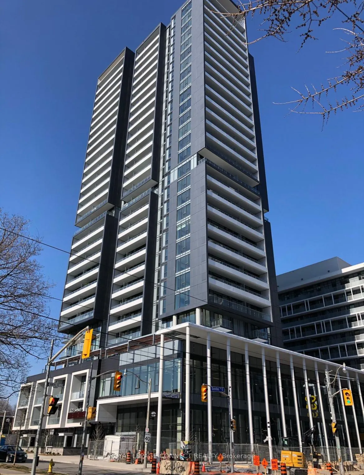 225 Sumach Street, #2301