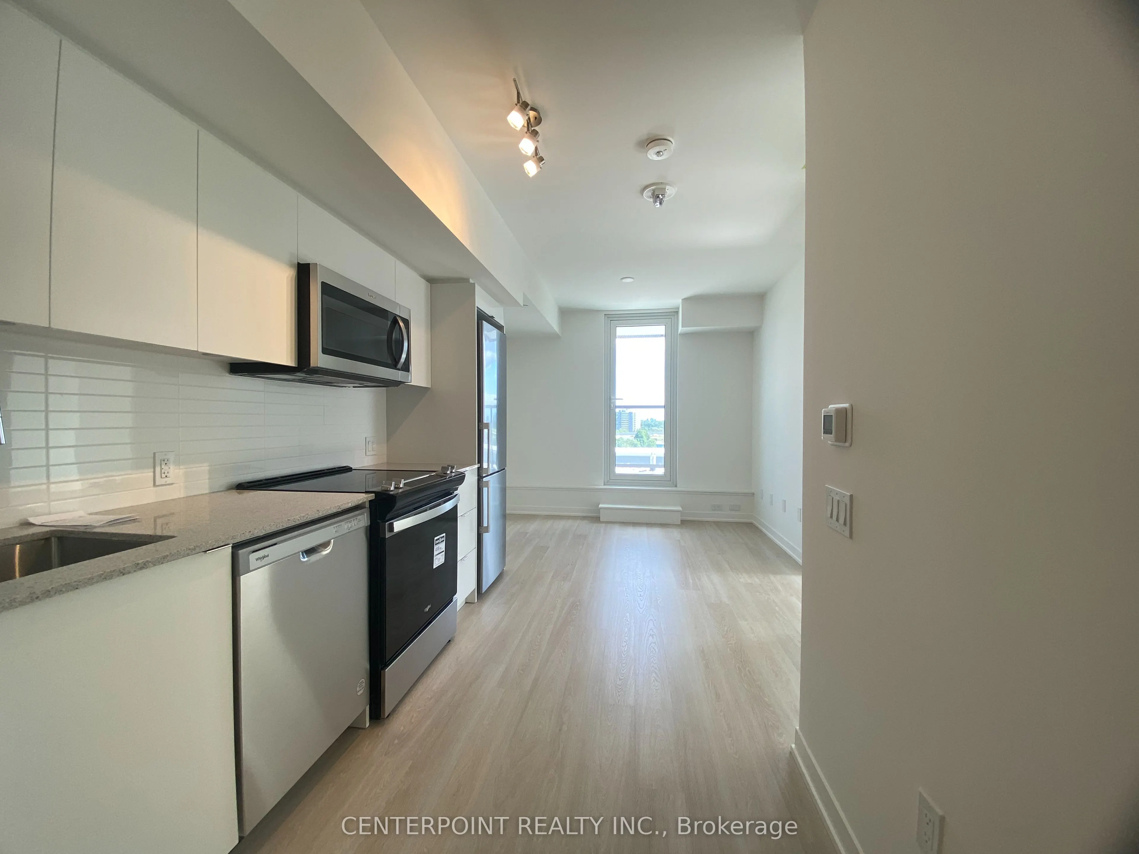 500 Wilson Avenue, #904