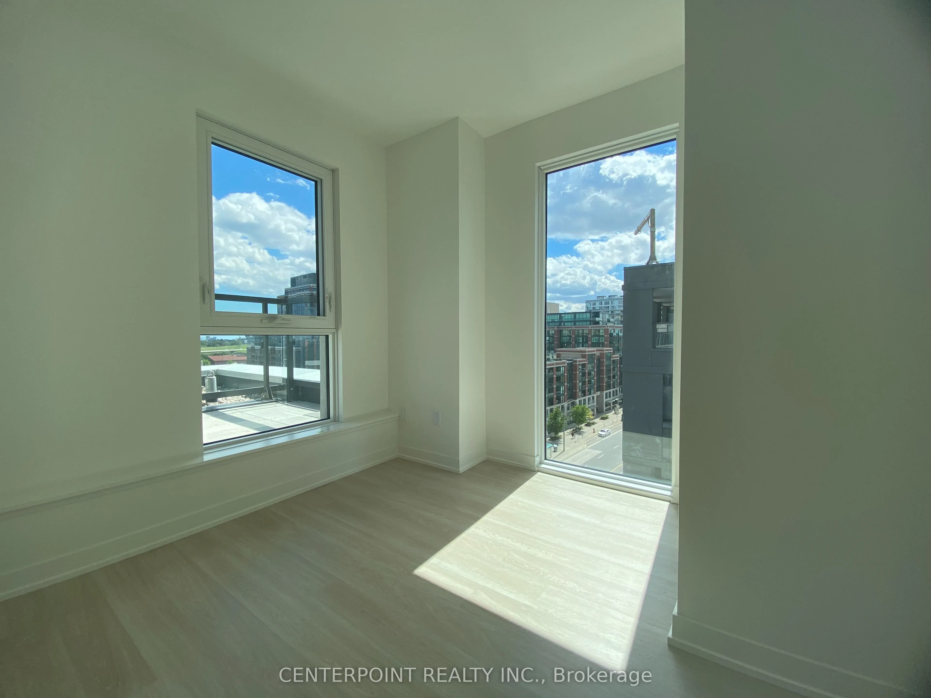 500 Wilson Avenue, #904