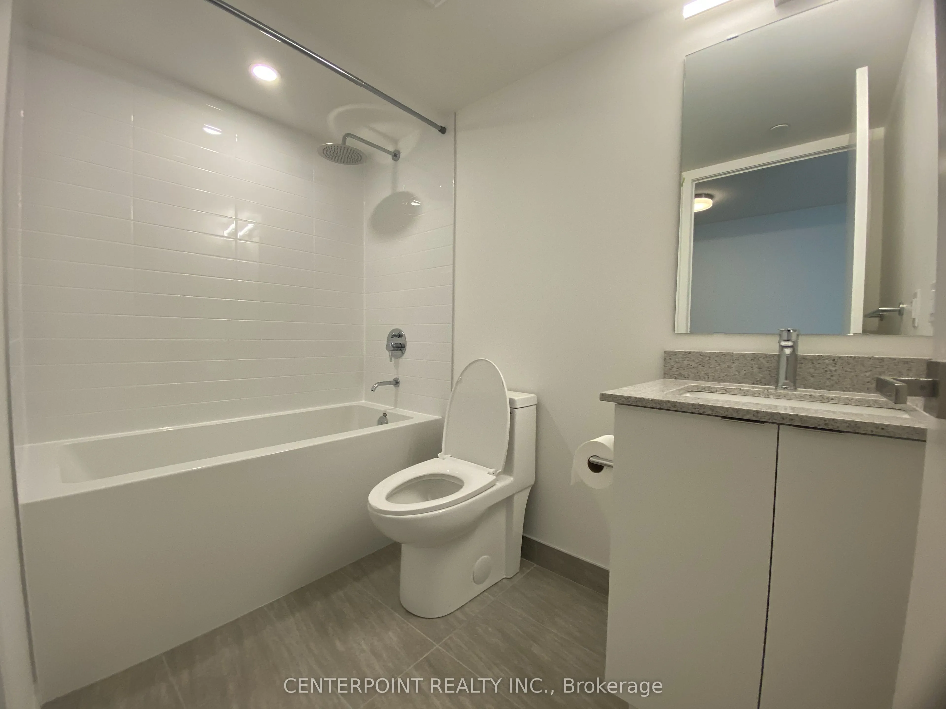 500 Wilson Avenue, #904