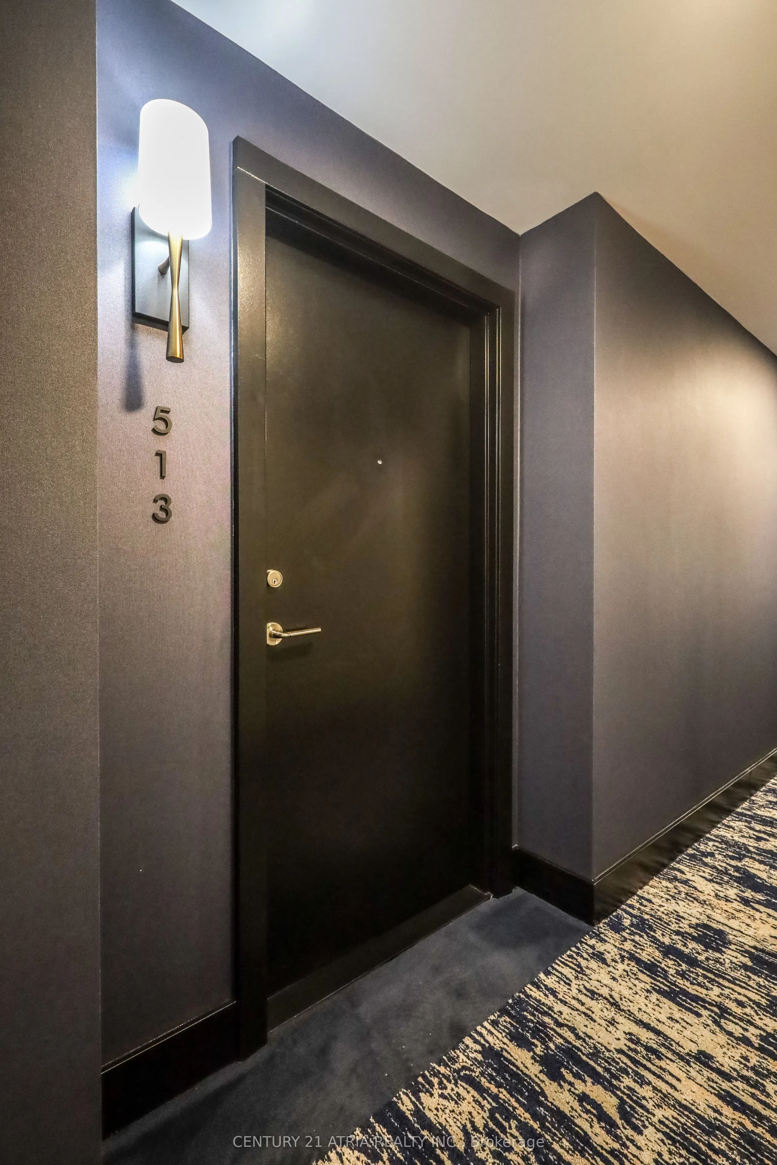 120 Dallimore Circle, #513