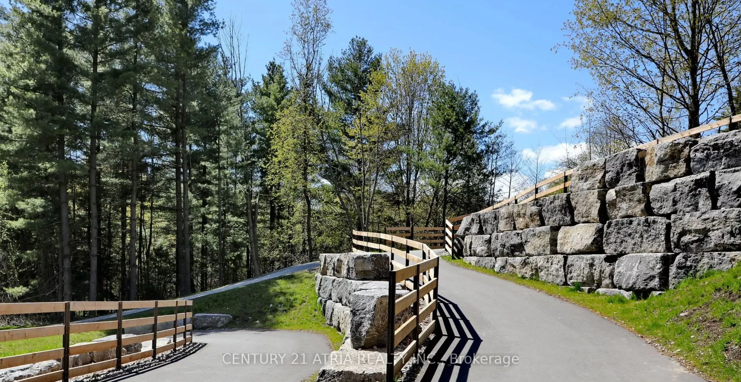 120 Dallimore Circle, #513