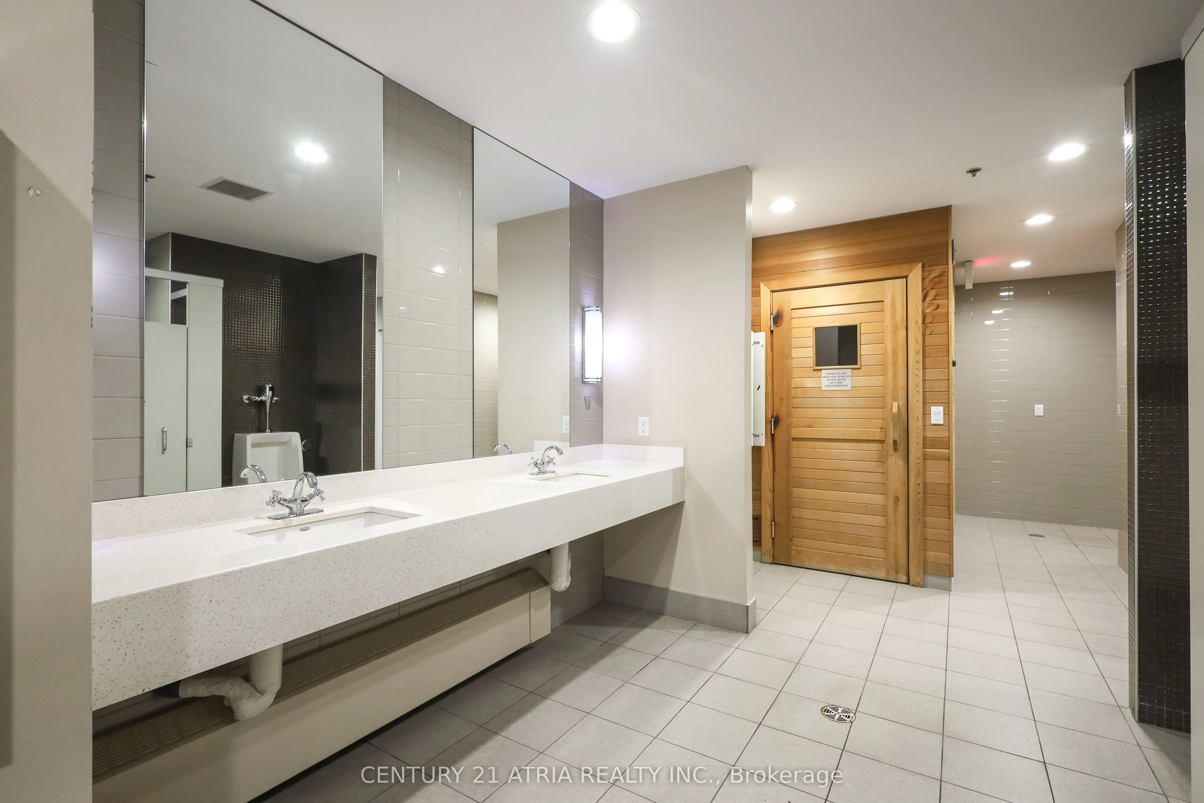 120 Dallimore Circle, #513
