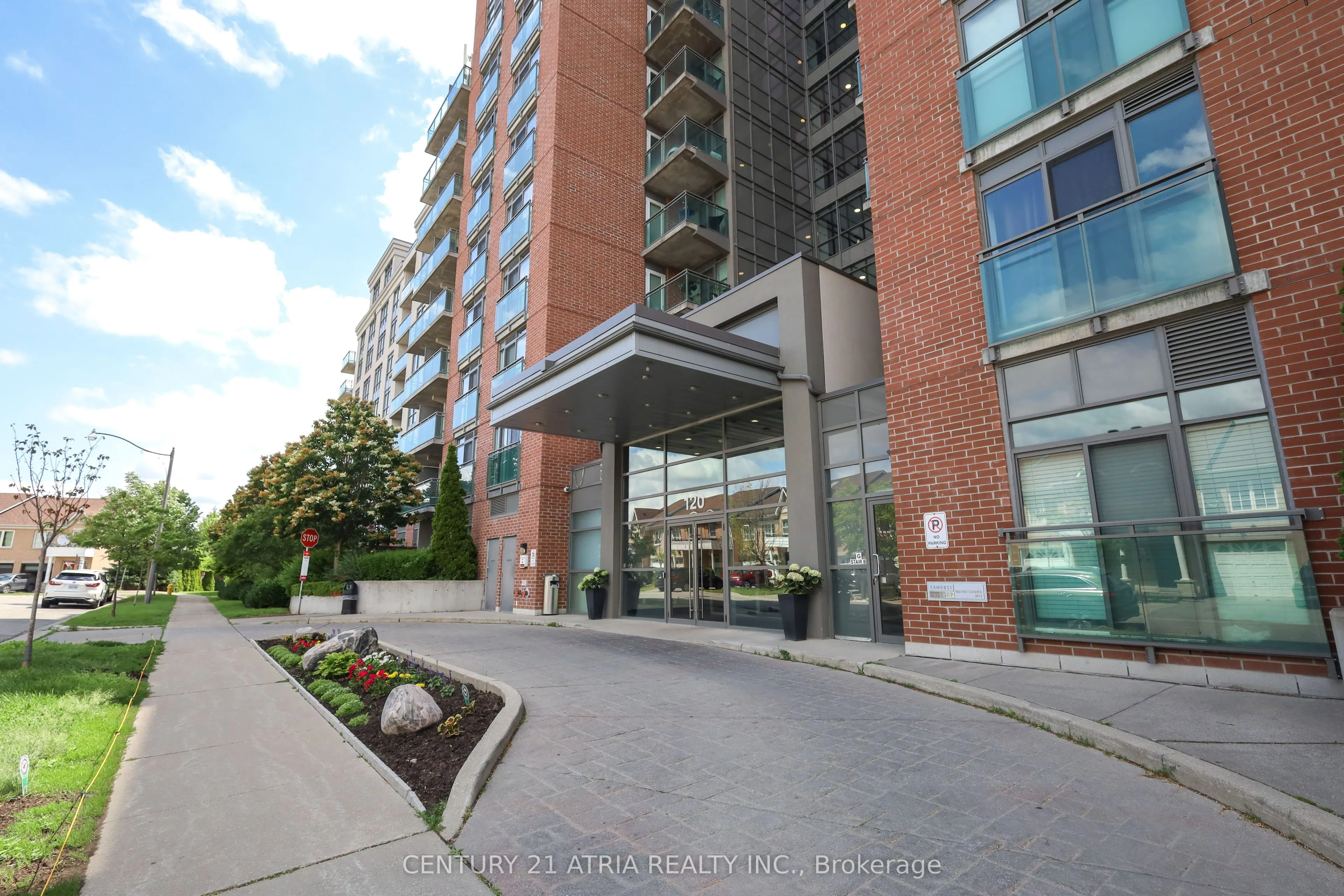 120 Dallimore Circle, #513
