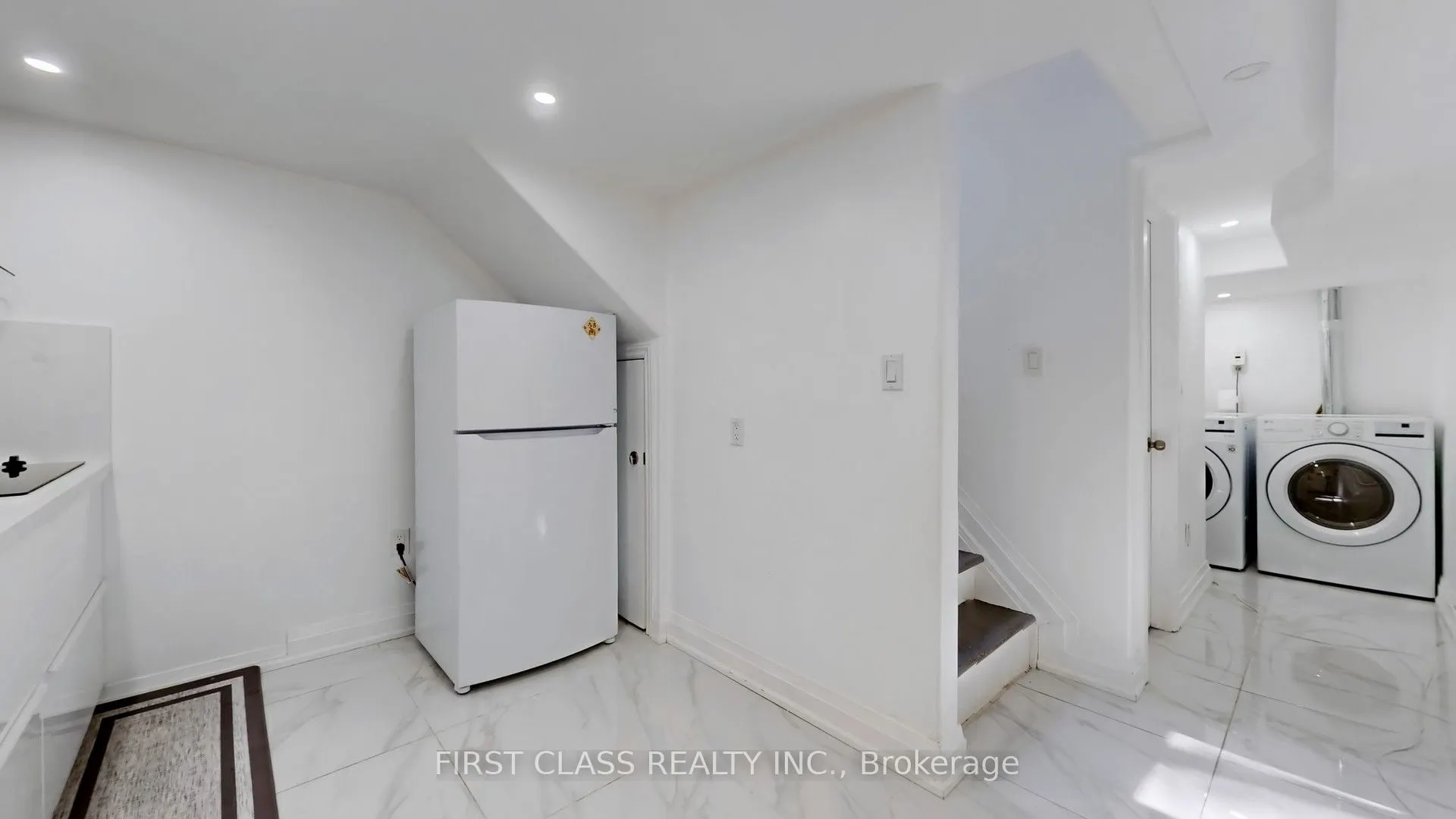 2950 Bayview Avenue, #Basement
