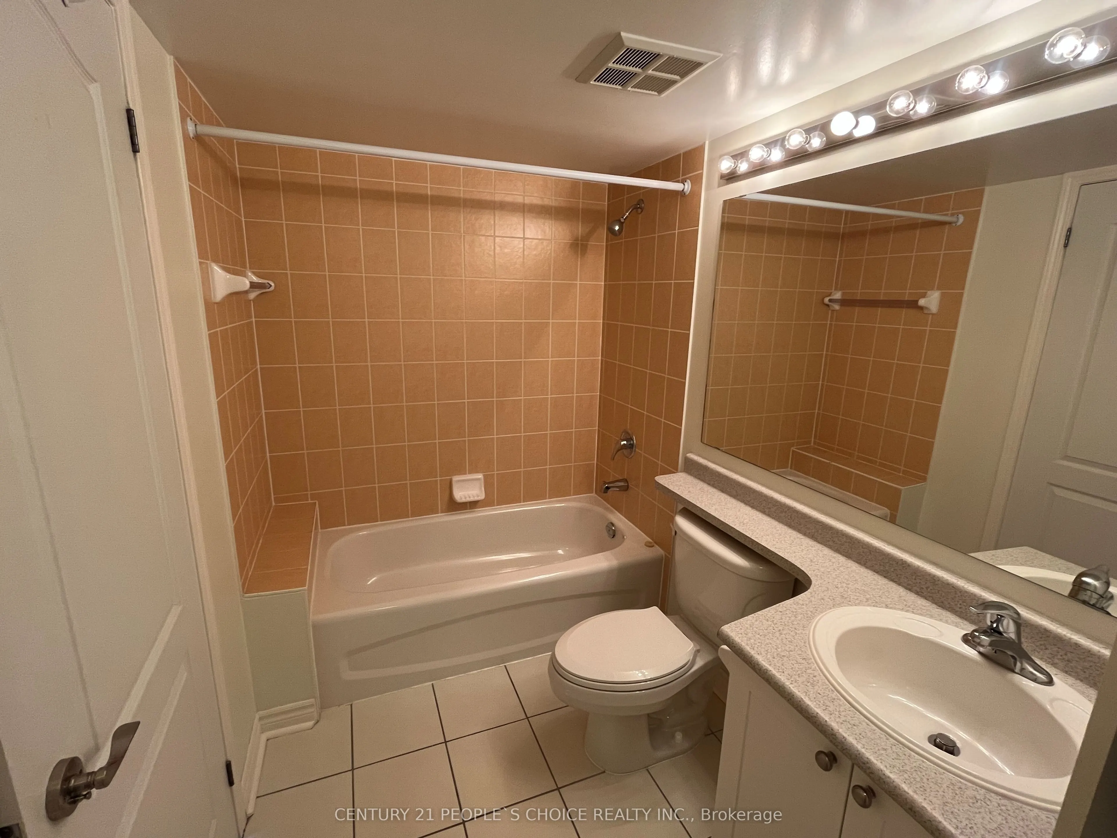 935 Sheppard Avenue W #603